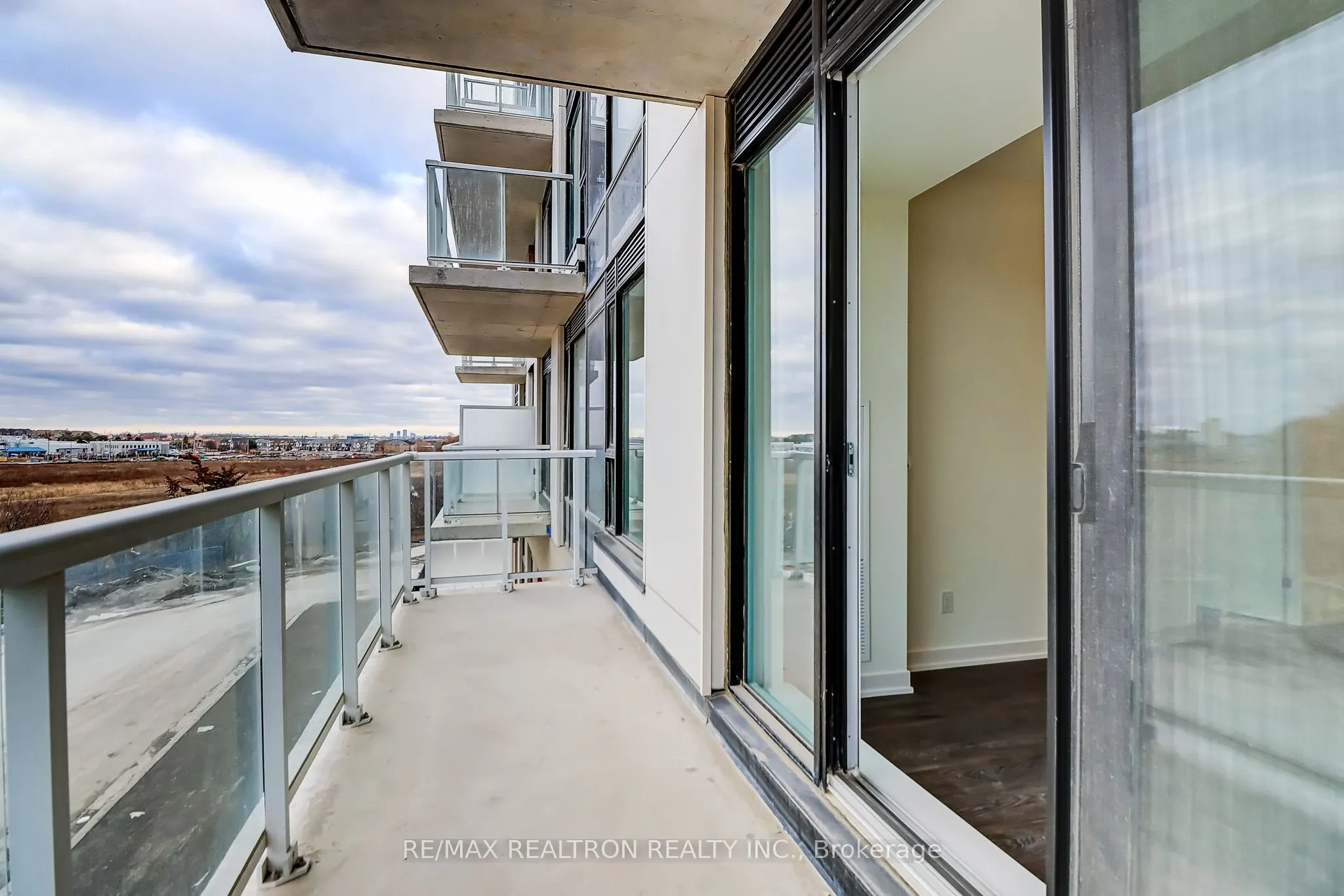 2 David Eyer Road, #722