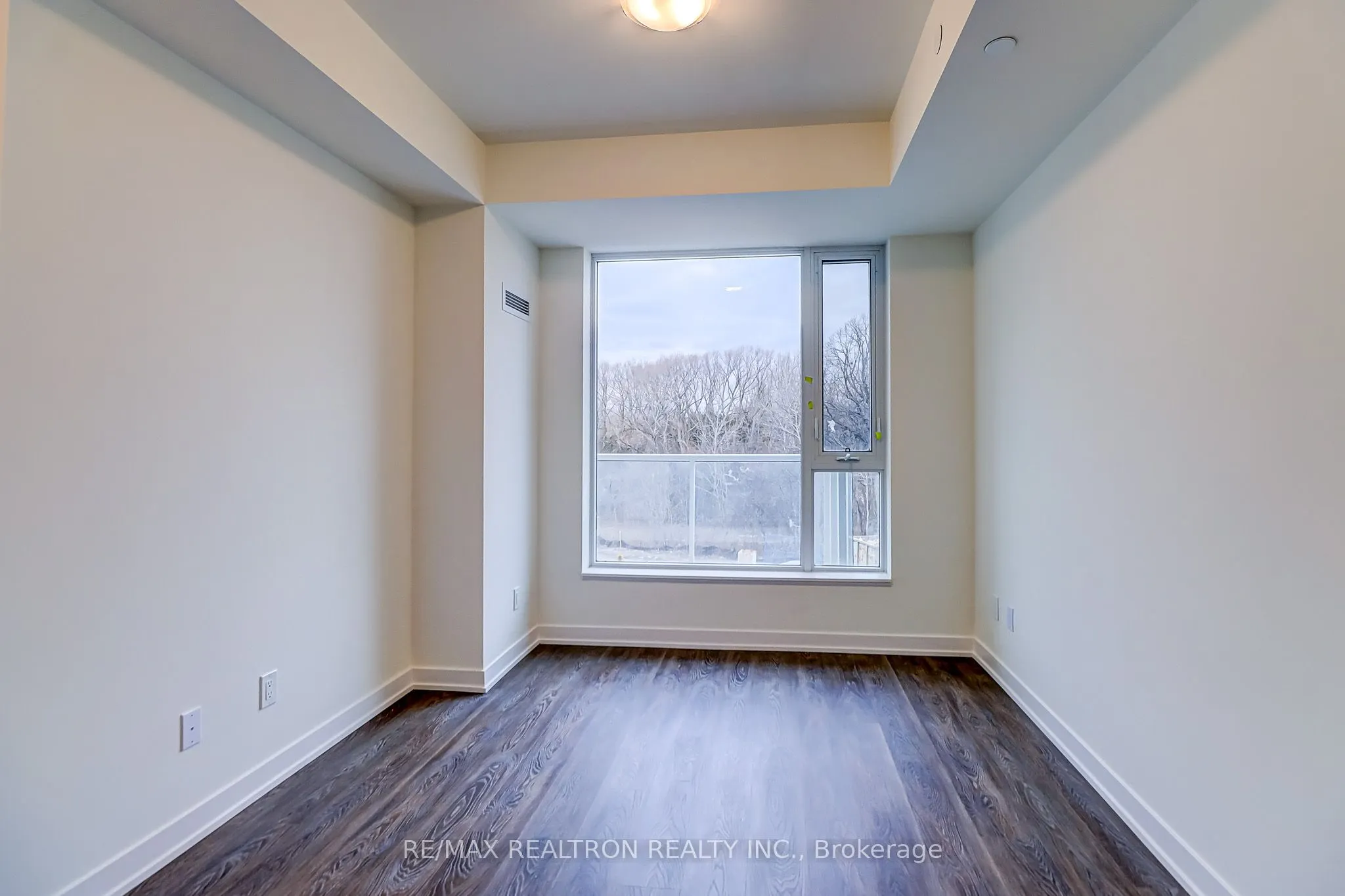 2 David Eyer Road, #722