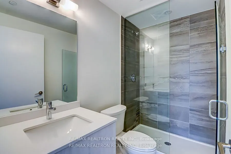 2 David Eyer Road, #722