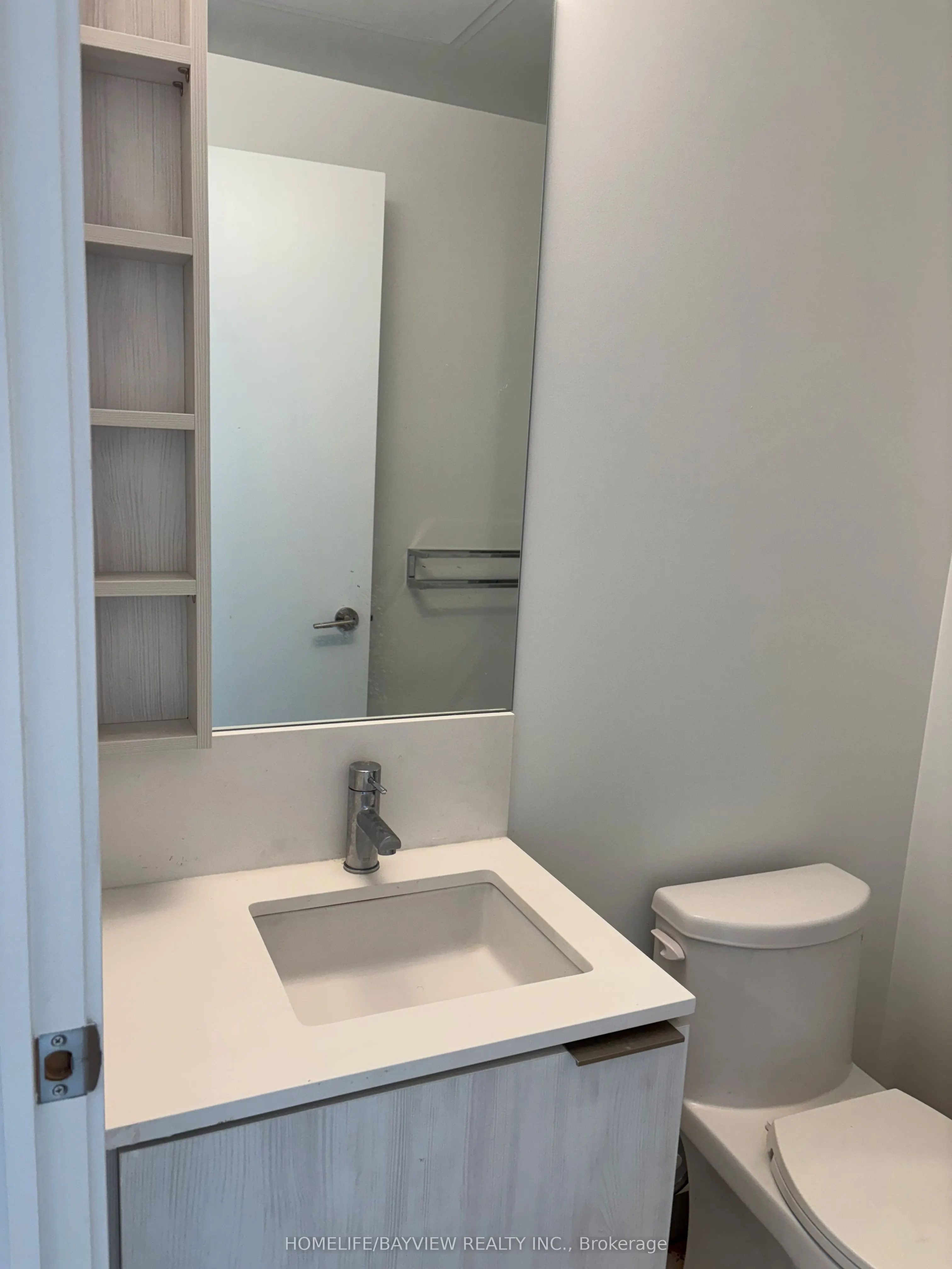 1000 Portage Street, #3712