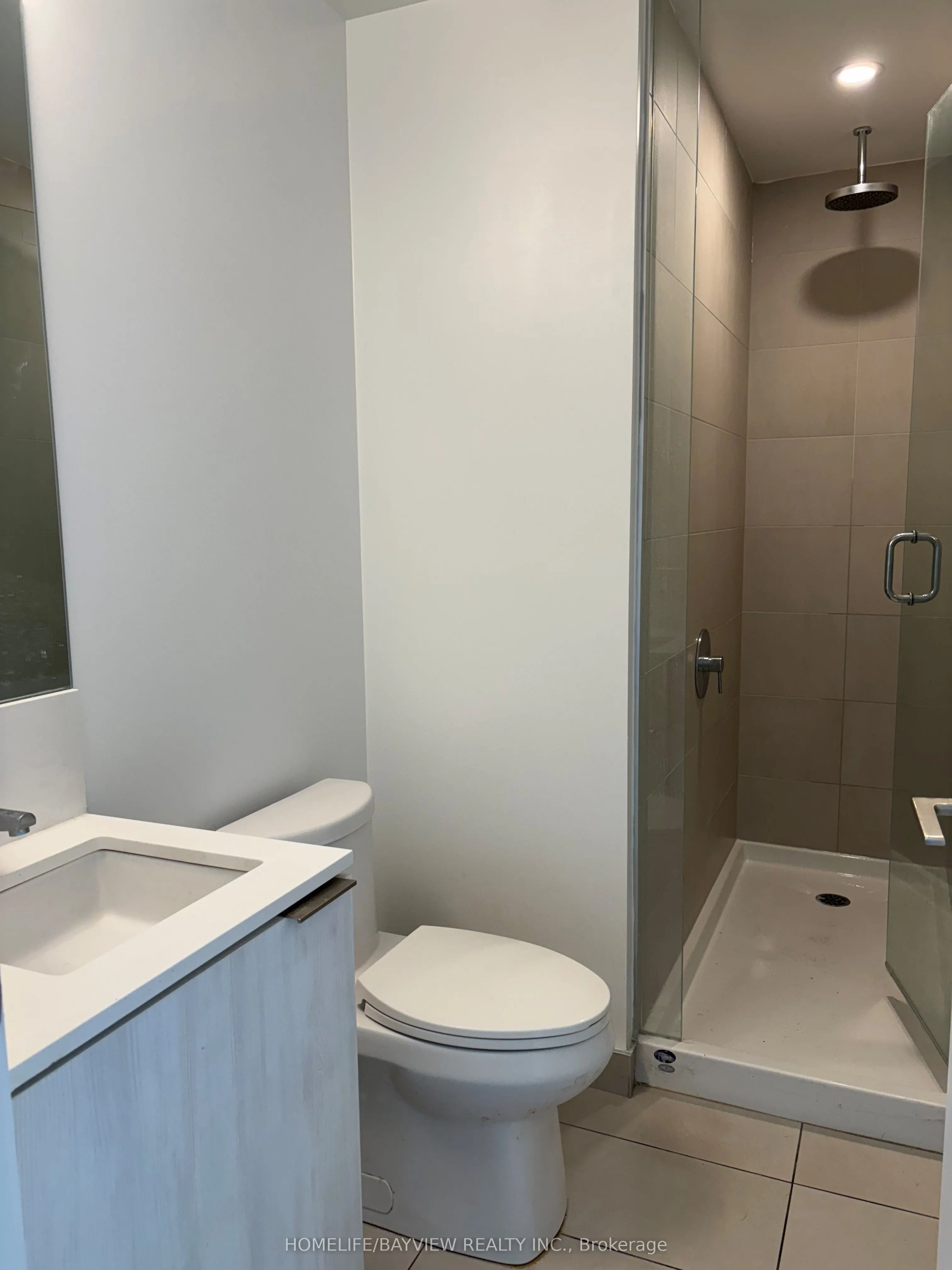 1000 Portage Street, #3712
