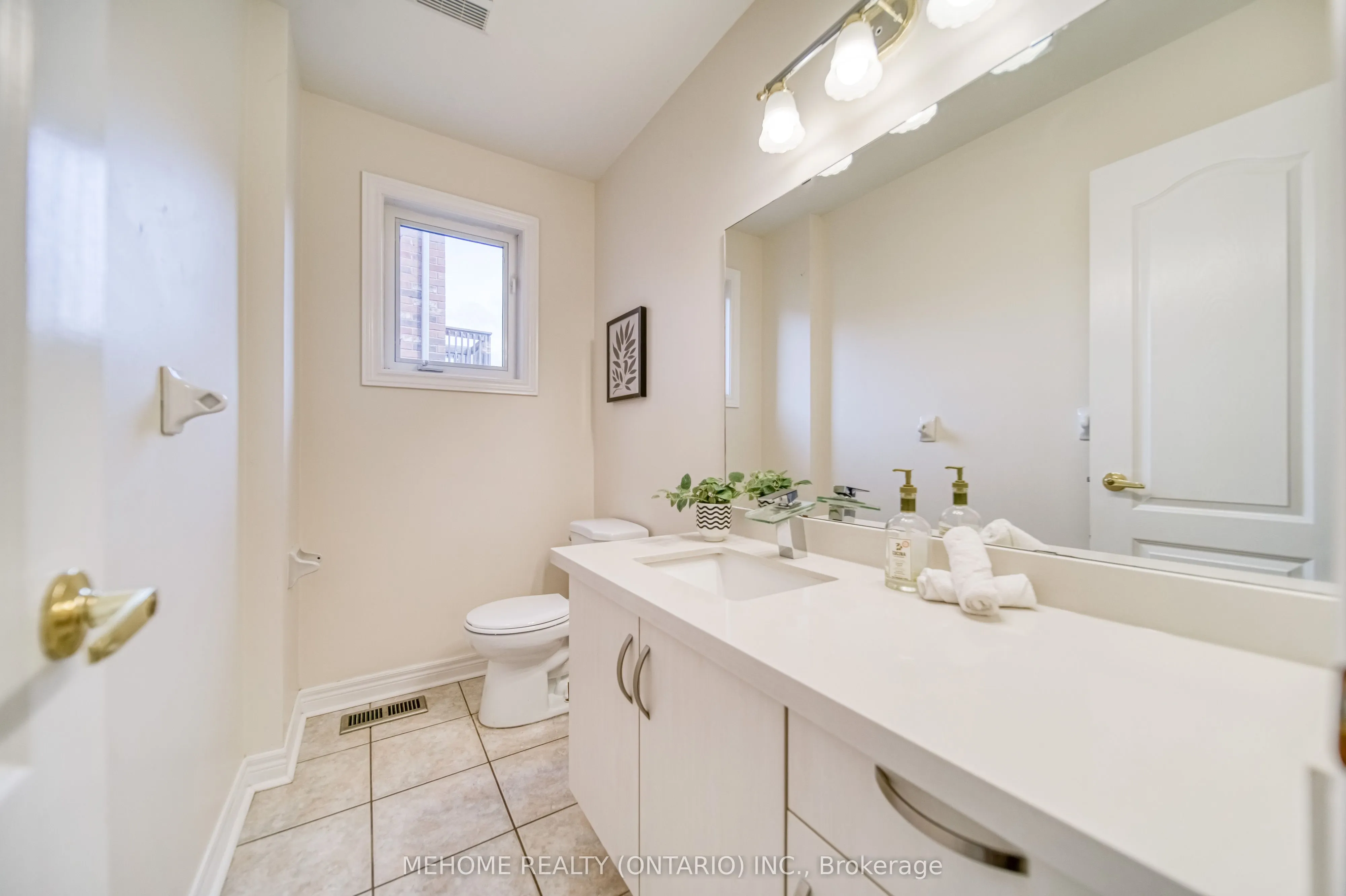 55 D'amato Crescent