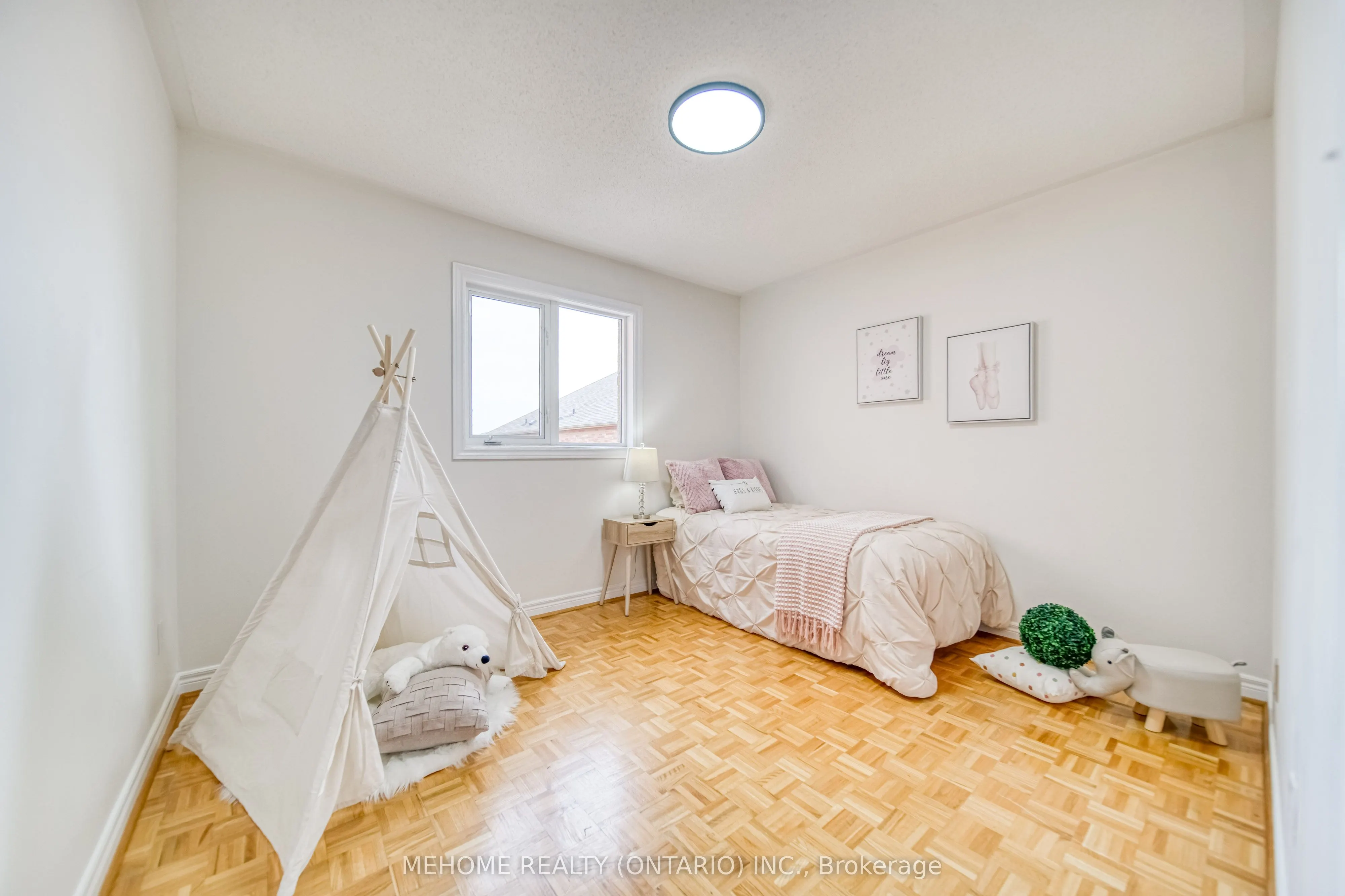 55 D'amato Crescent