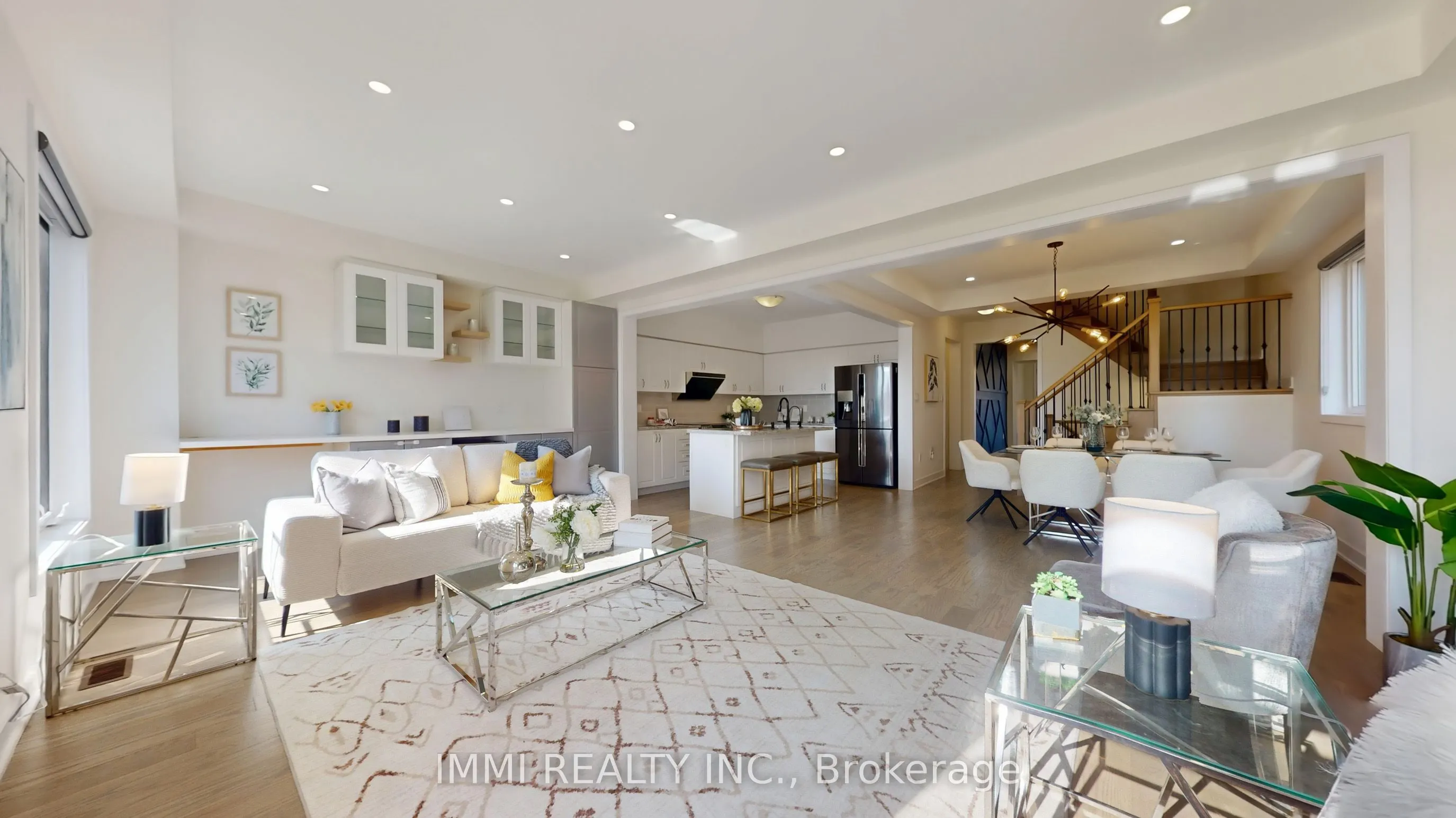 12 Badgerow Way