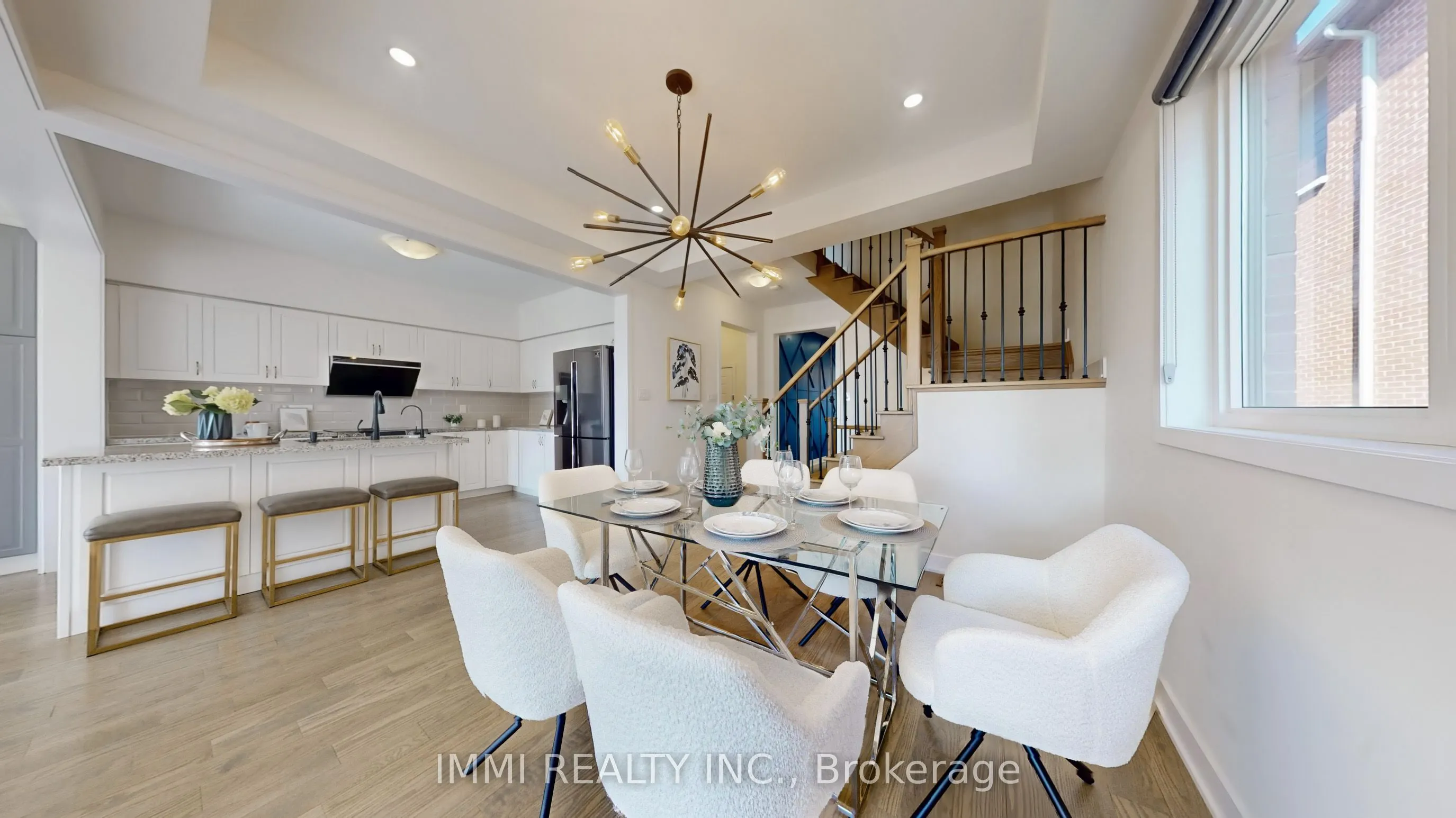 12 Badgerow Way