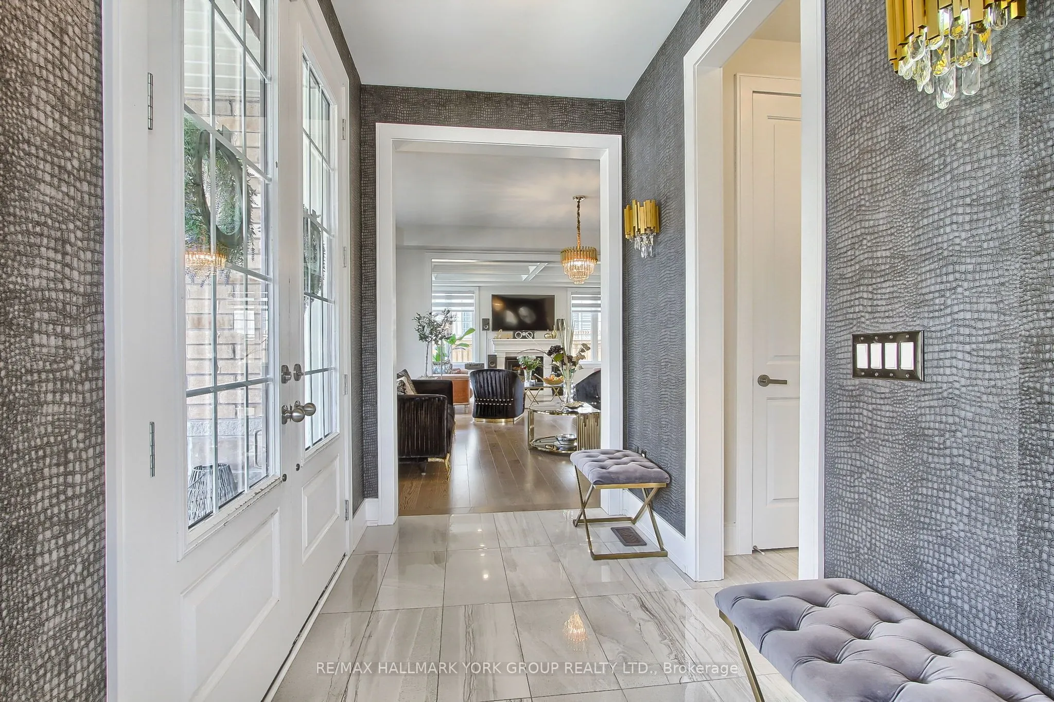190 Walter English Drive