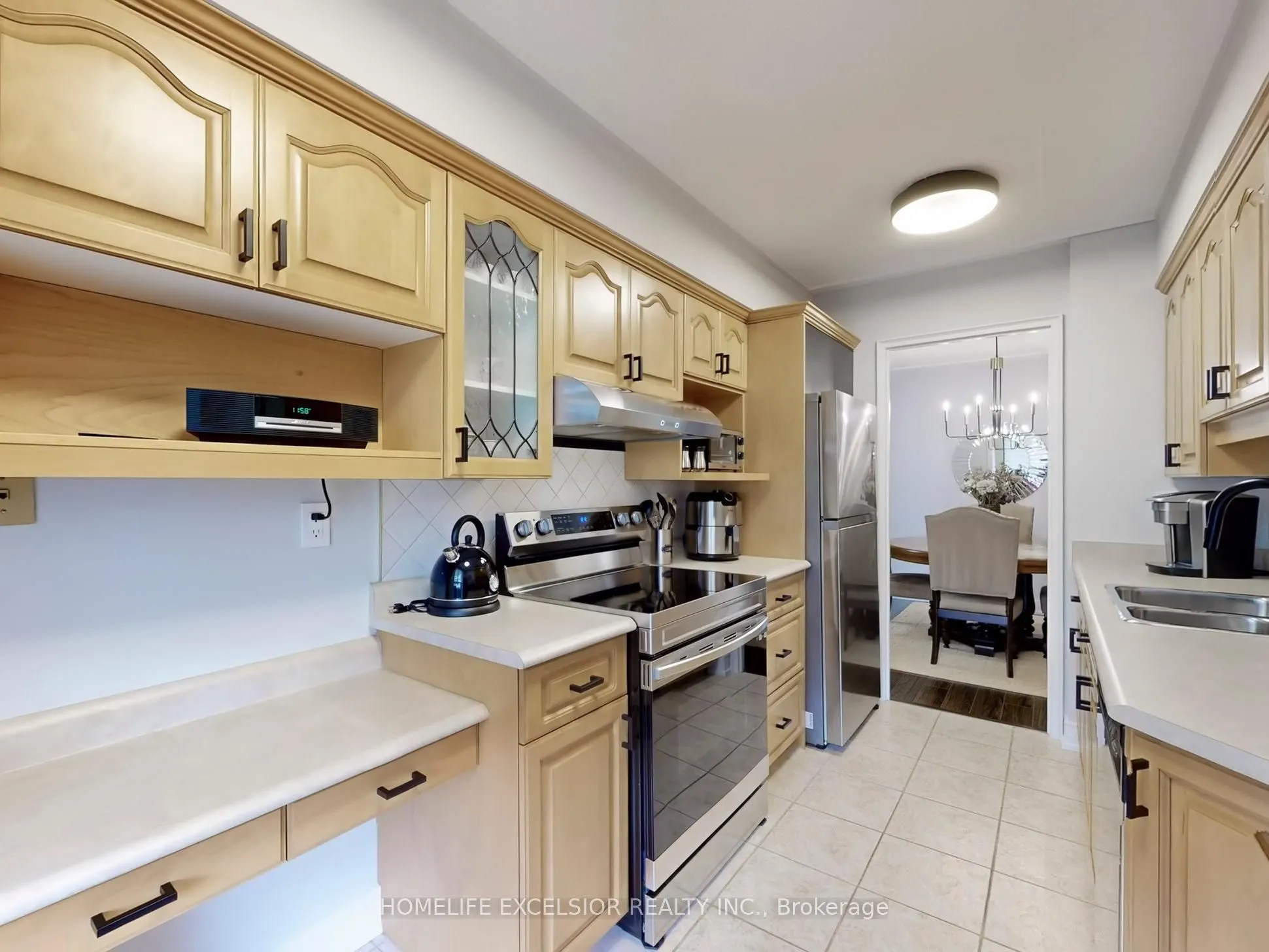 15390 Yonge Street, #203