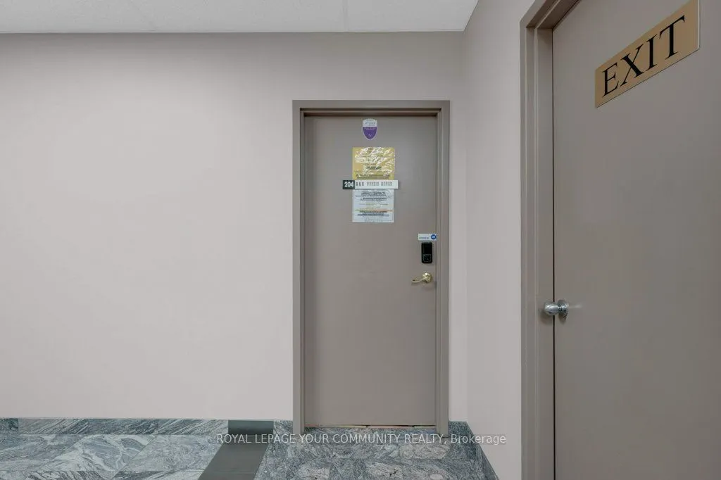 9631 Yonge Street, #204