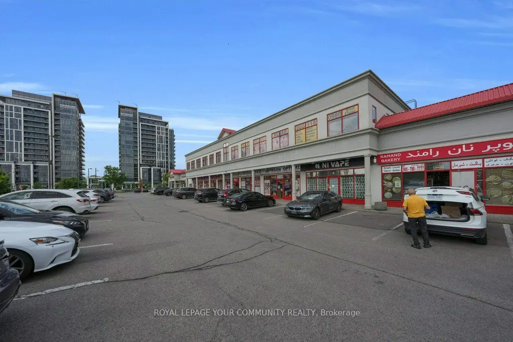 9631 Yonge Street, #204