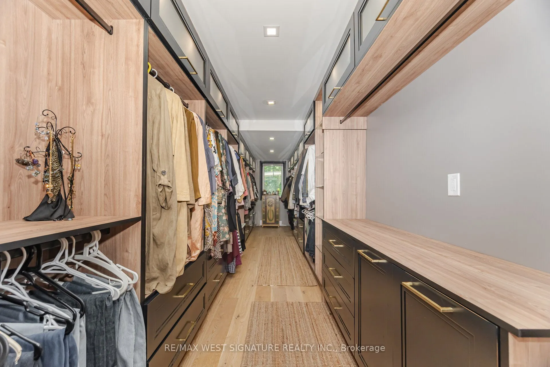 13280 7th Concession