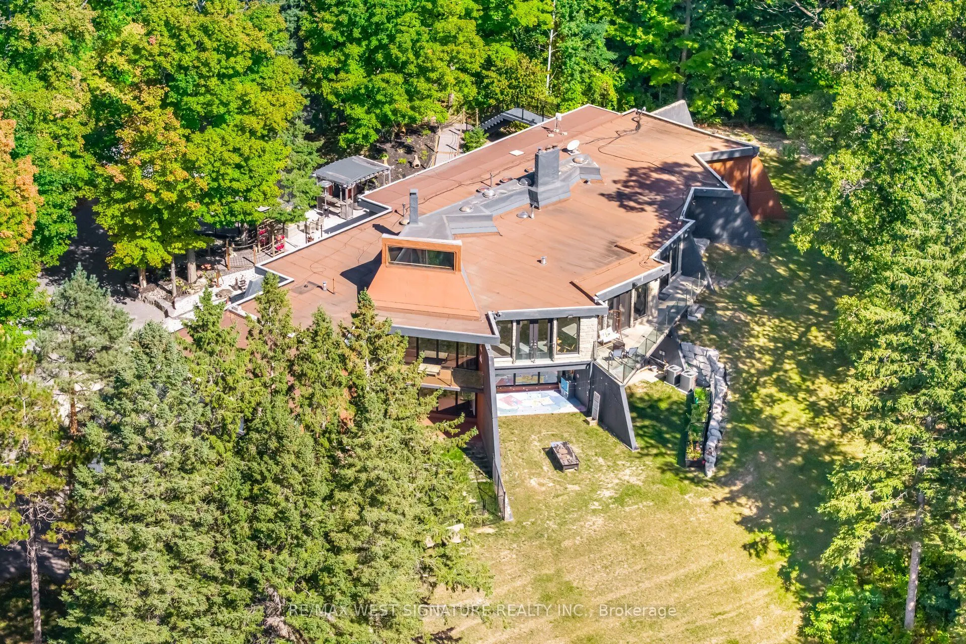 13280 7th Concession