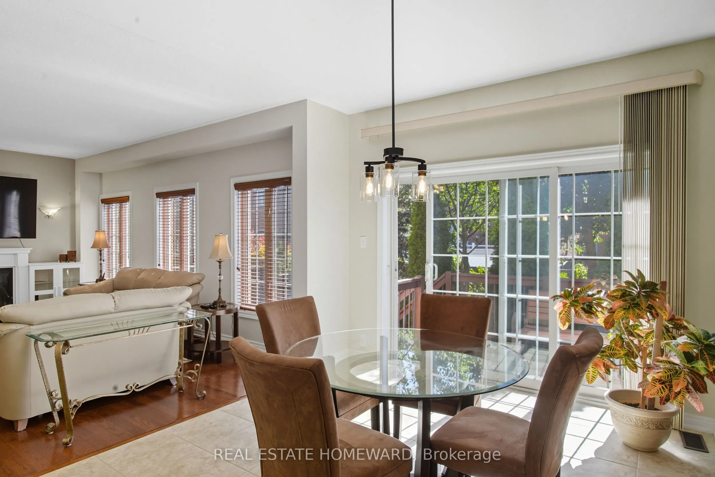 9 Tarmack Drive