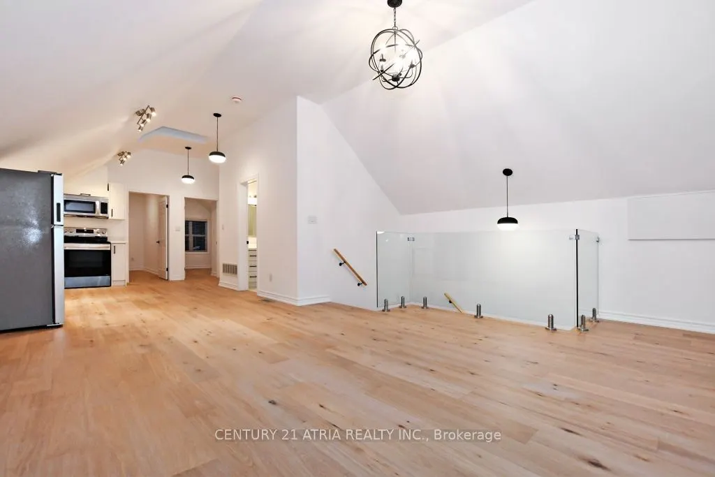 72 Centre Street, #Upper