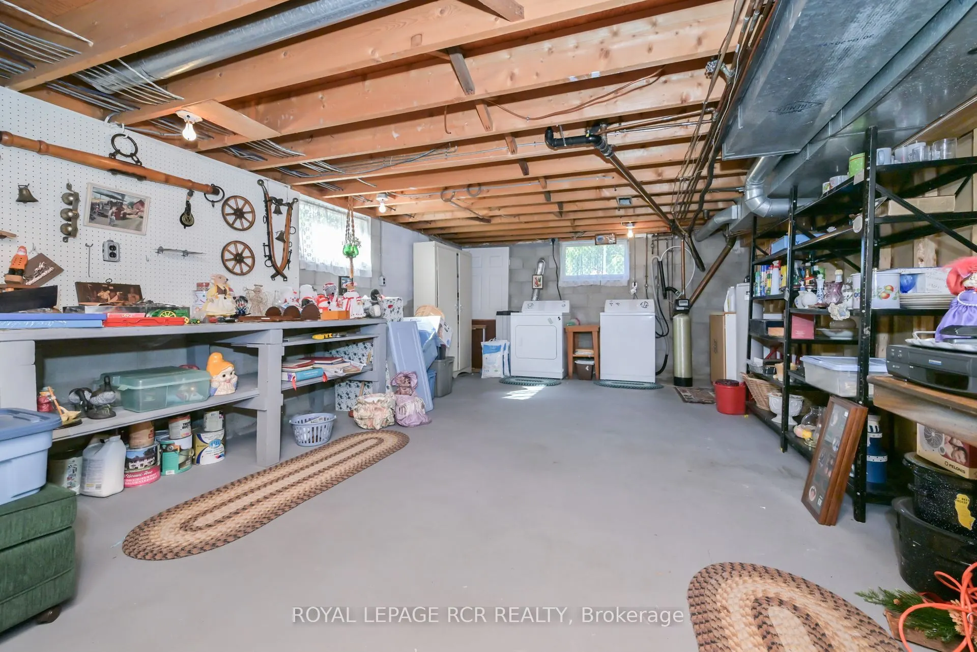 102 Tupper Street W