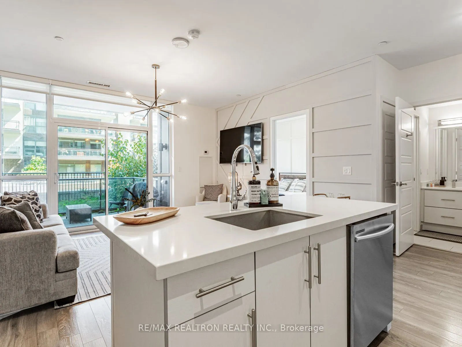 375 Sea Ray Avenue, #113