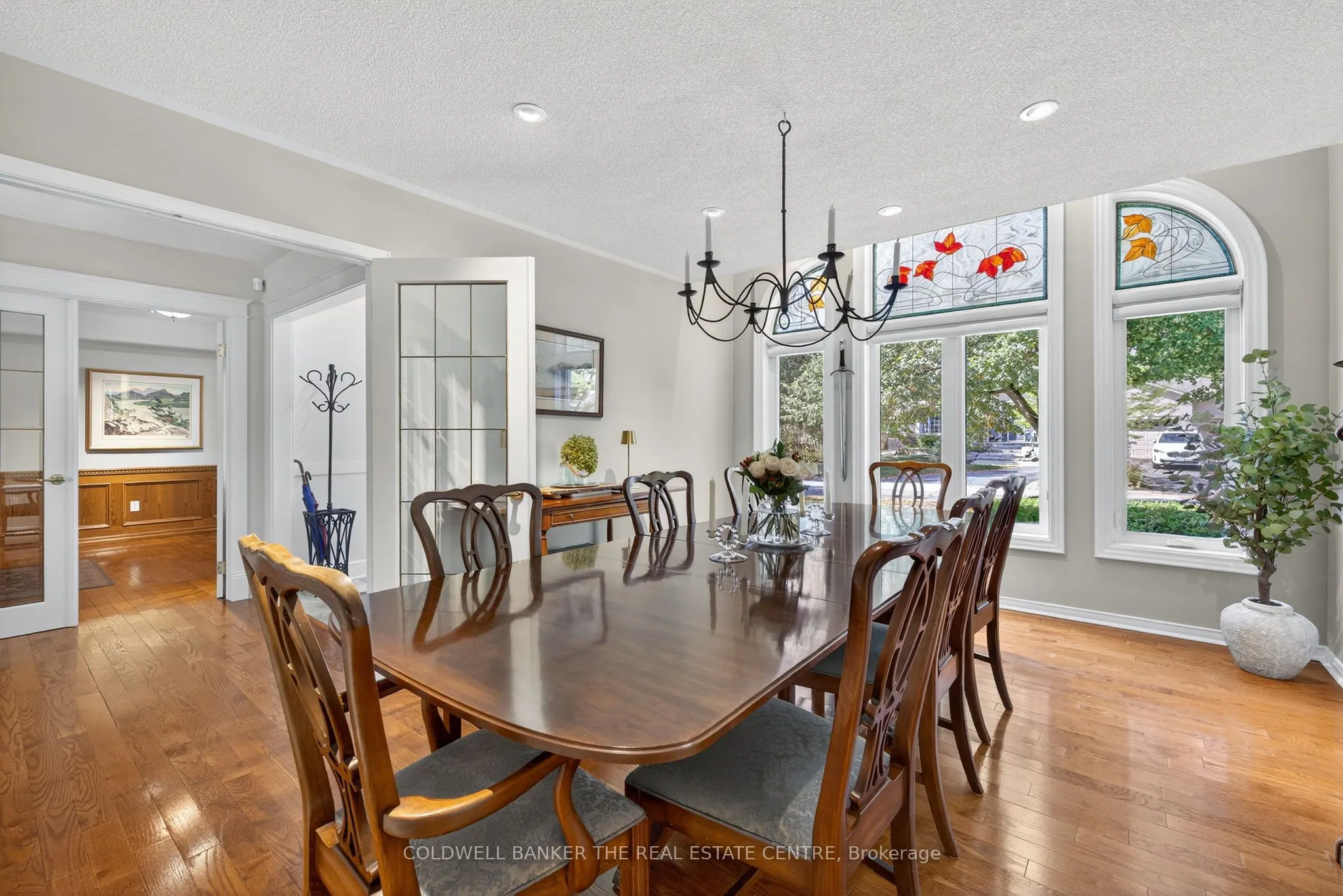 6 Falling Leaf Court