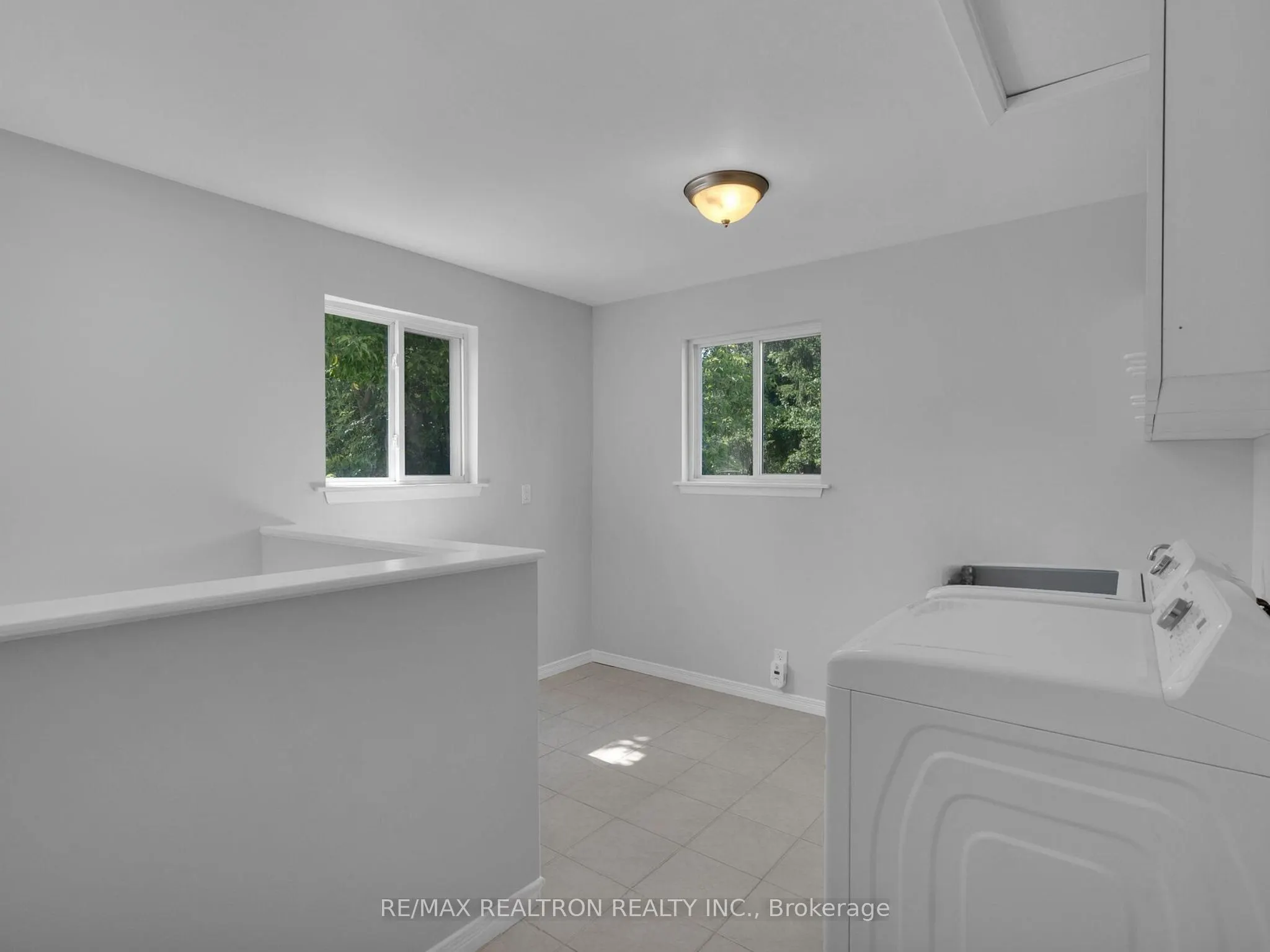 250 Queensville Side Road W, #Bsmt