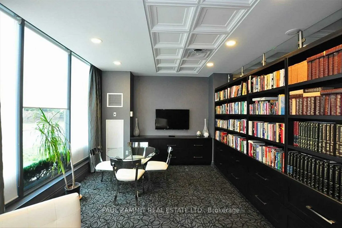 7905 Bayview Avenue, #222