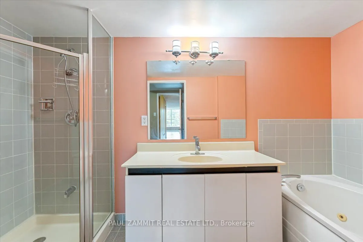 7905 Bayview Avenue, #222