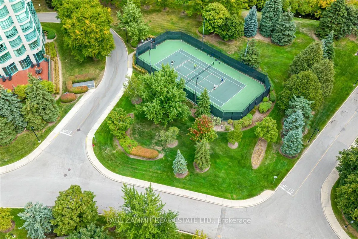 7905 Bayview Avenue, #222