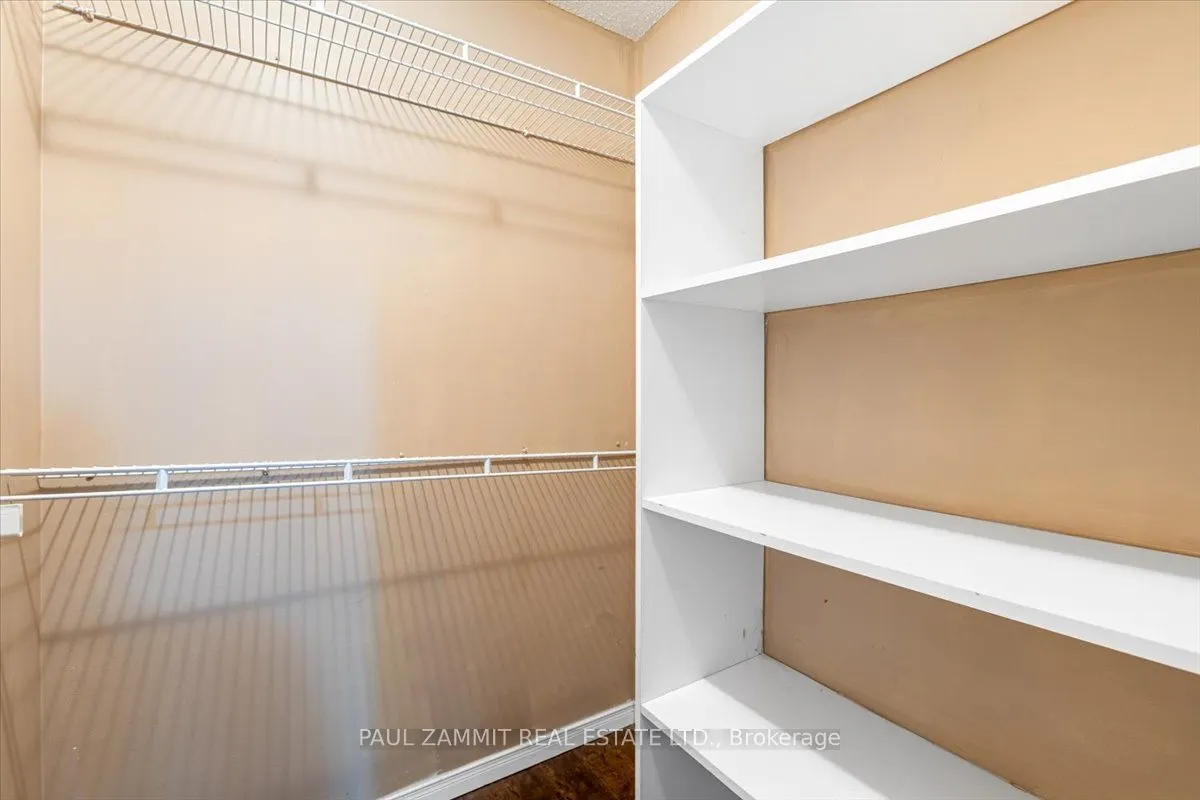 7905 Bayview Avenue, #222