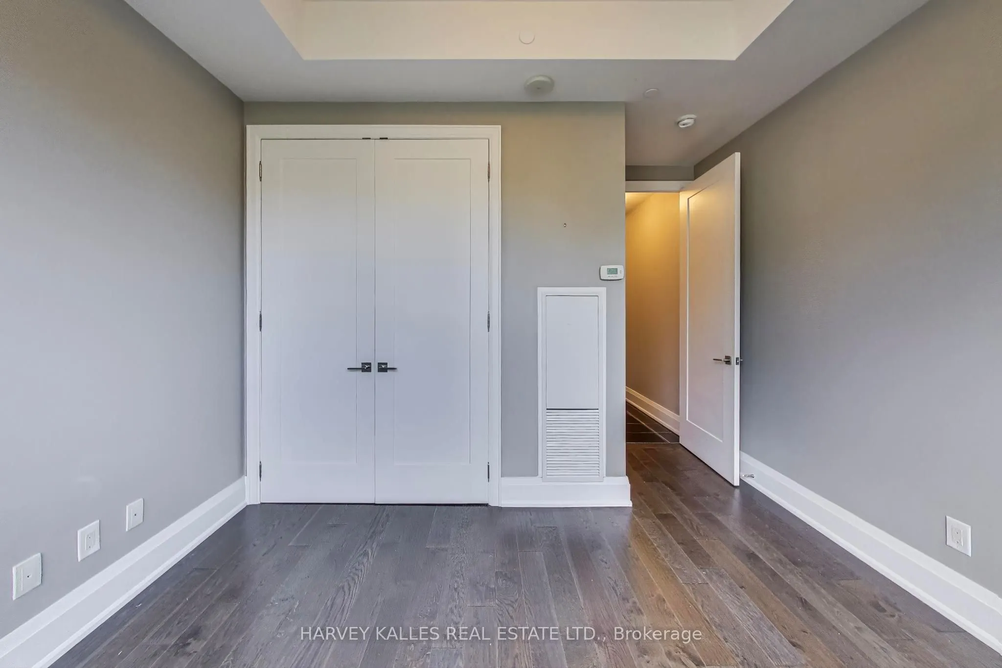 9 Stollery Pond Crescent, #11