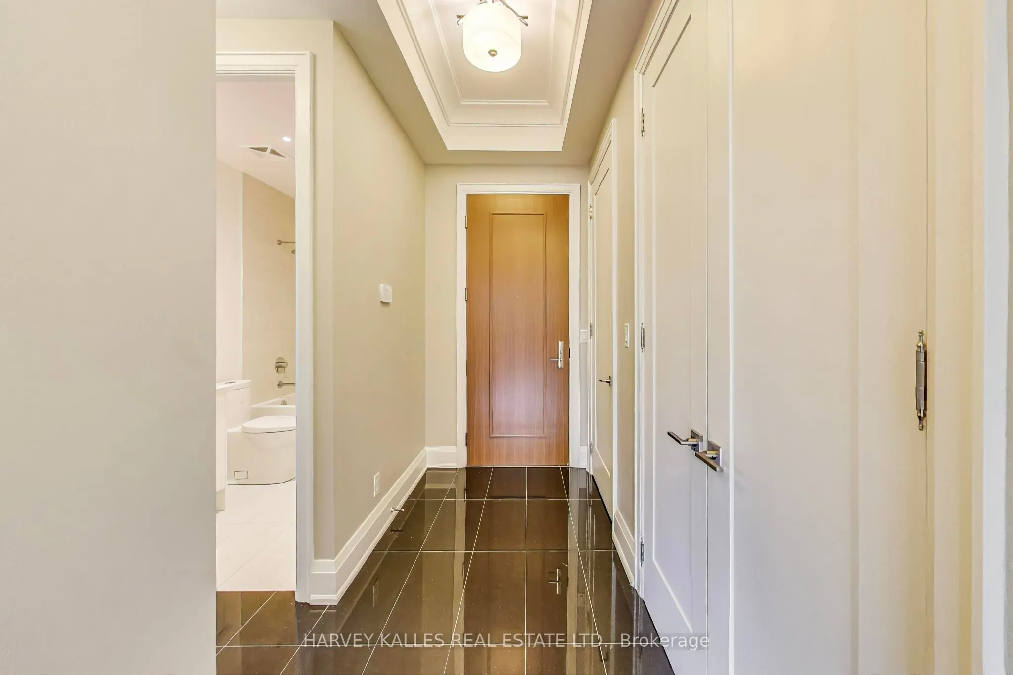 9 Stollery Pond Crescent, #11