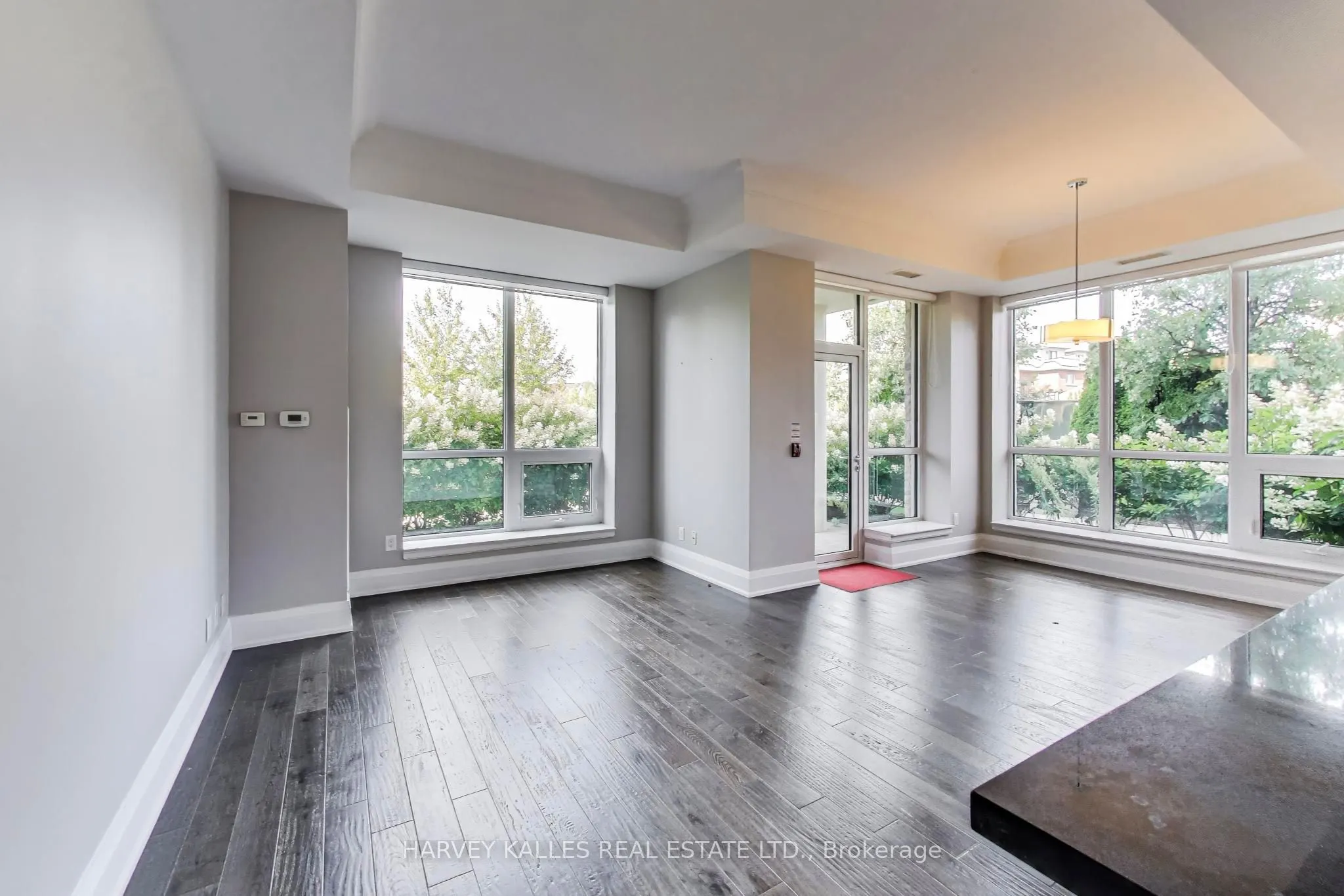 9 Stollery Pond Crescent, #11