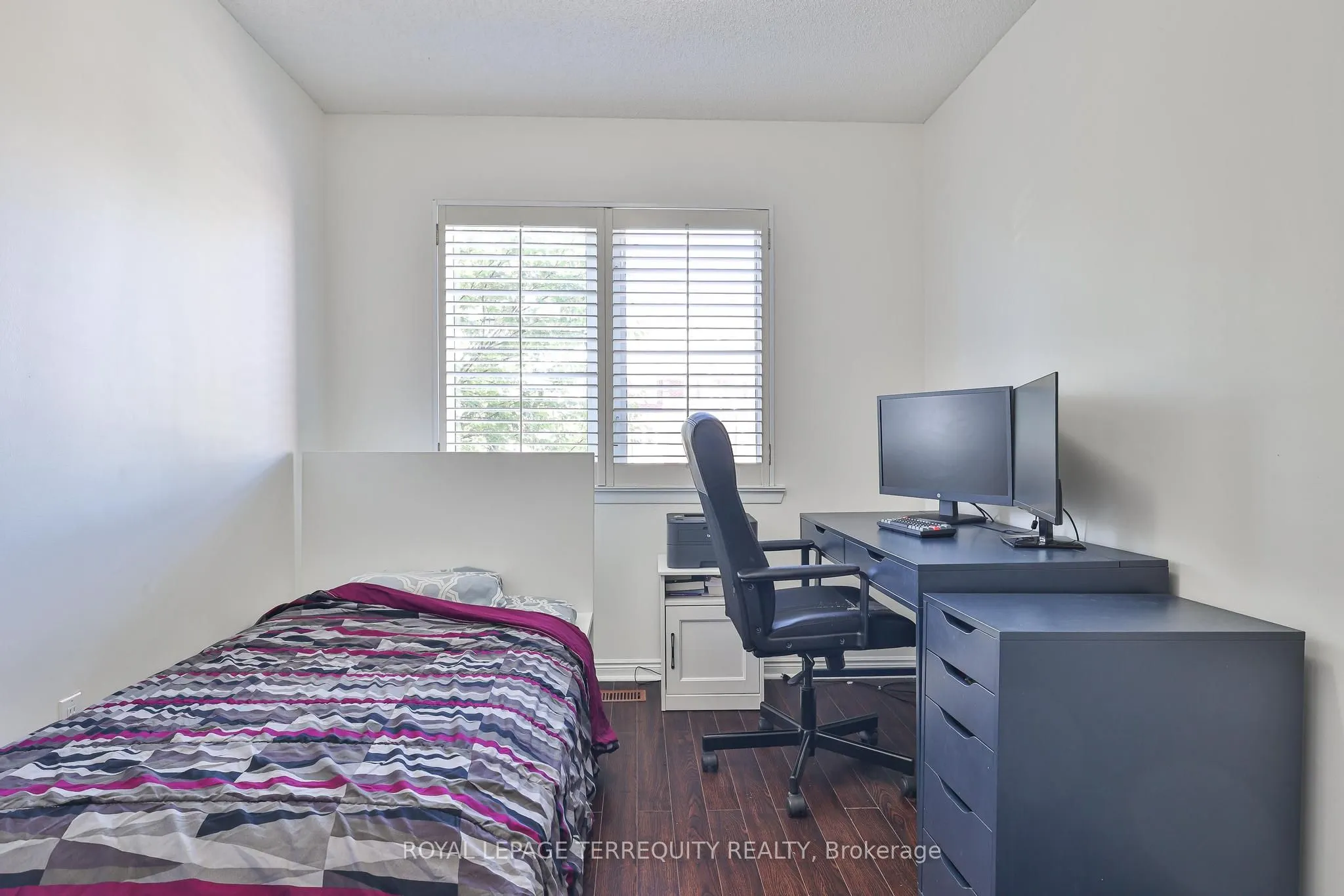 900 Steeles Avenue W, #105