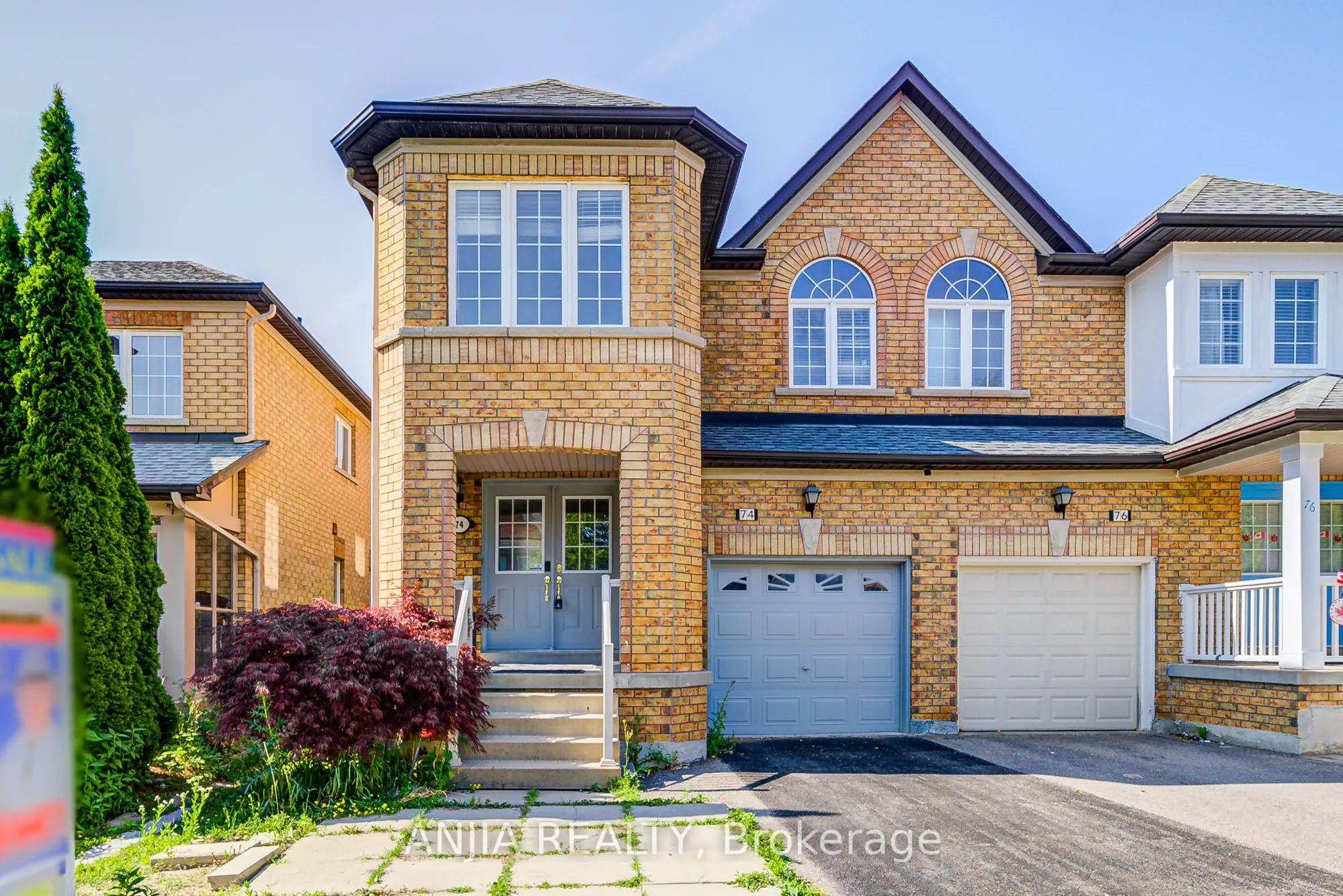 74 Weatherill Road
