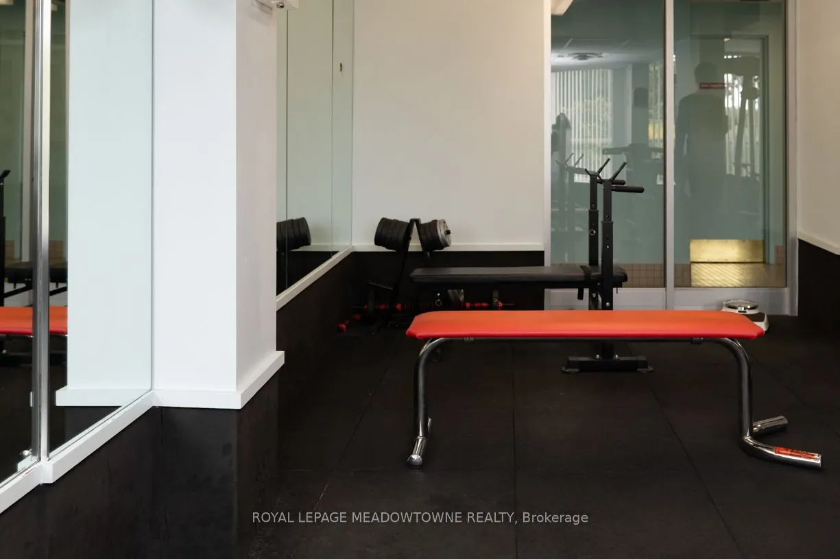 14924 Yonge Street, #201