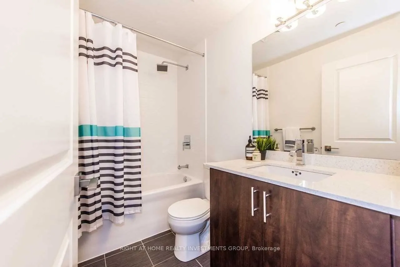 3700 Highway 7 Road, #2711