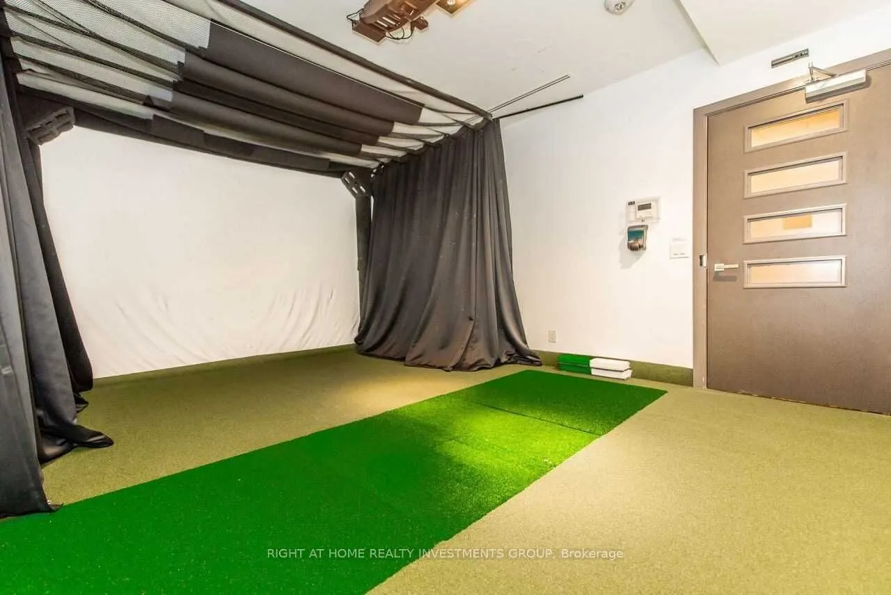 3700 Highway 7 Road, #2711