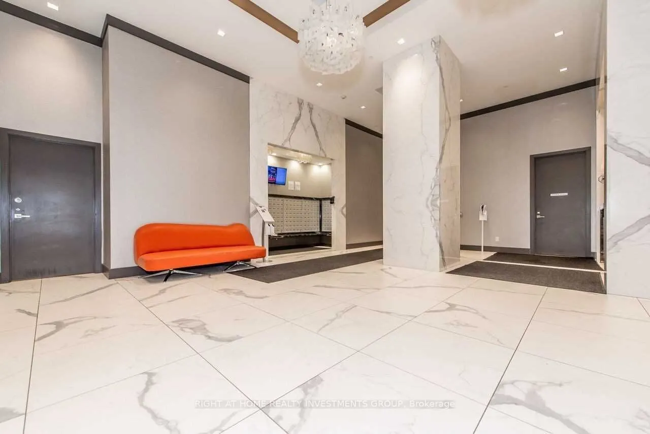 3700 Highway 7 Road, #2711