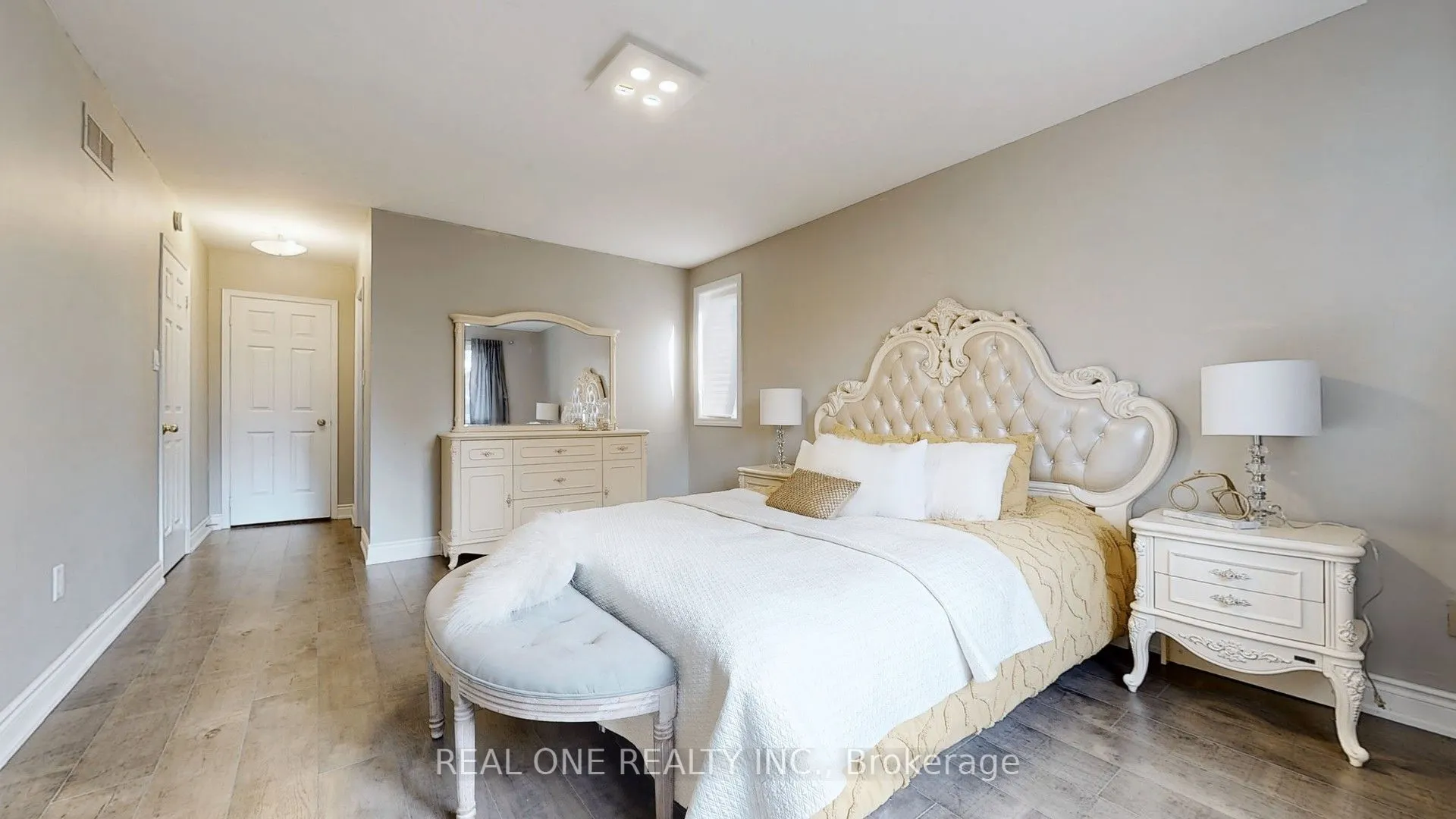 35 Aitken Circle