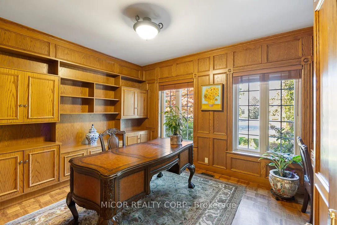 11 Meadowland Court