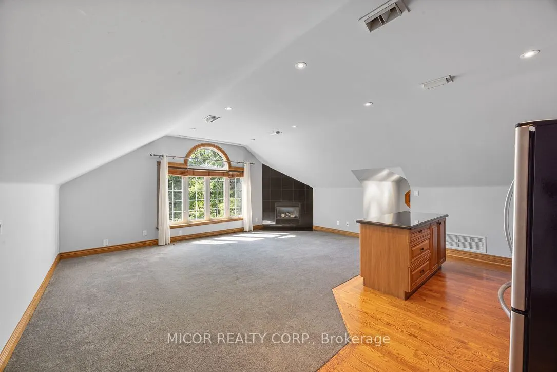 11 Meadowland Court