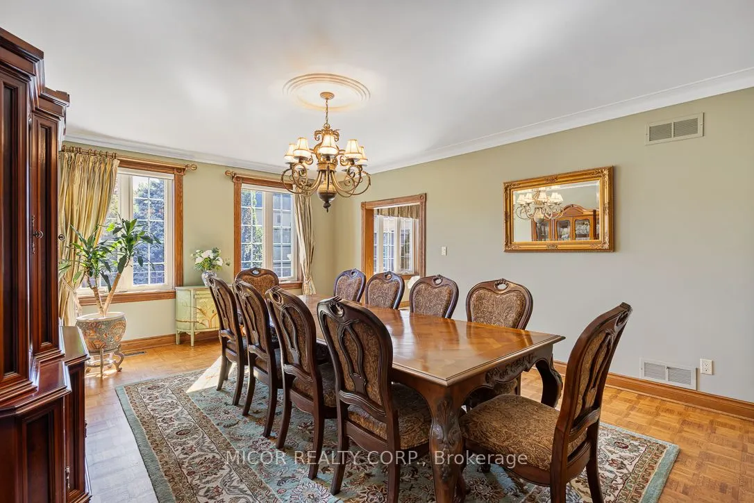 11 Meadowland Court