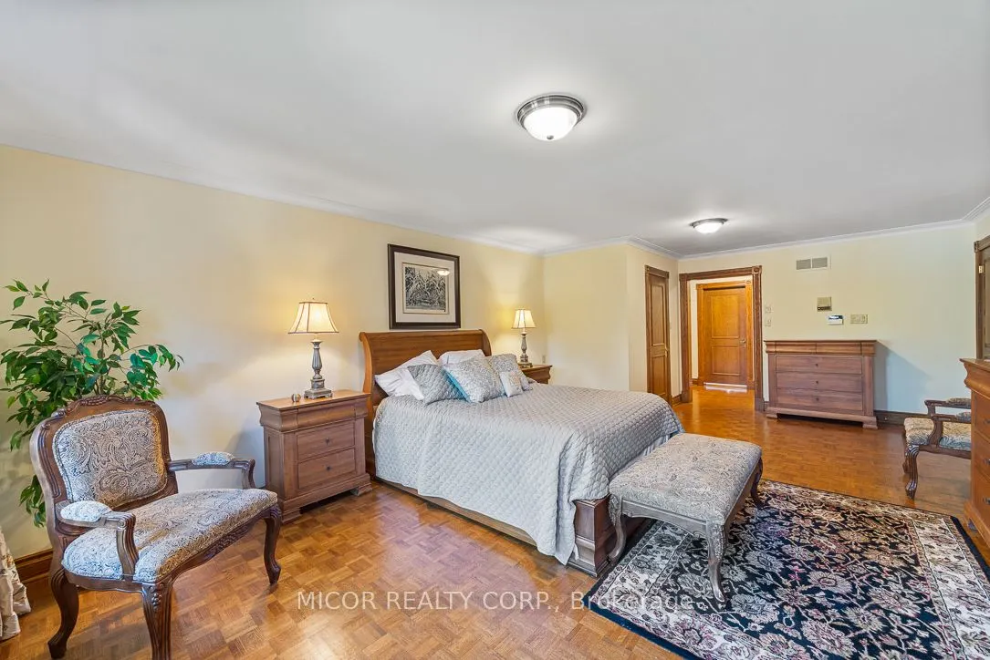 11 Meadowland Court