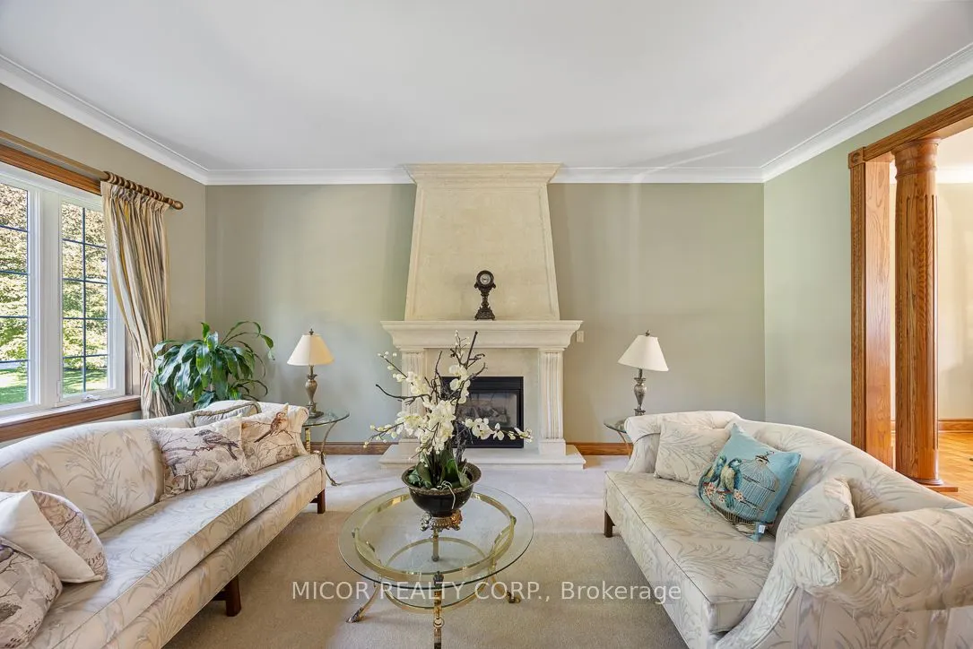 11 Meadowland Court