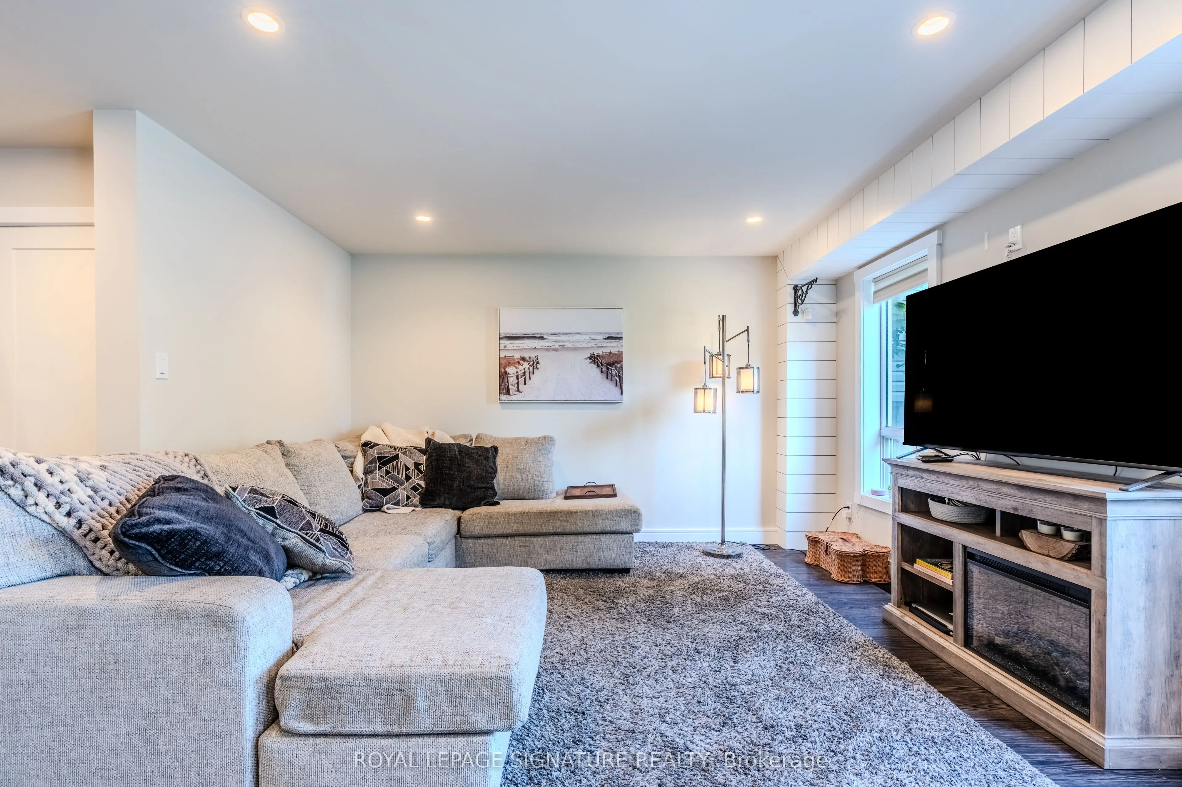109 Maplewood Drive