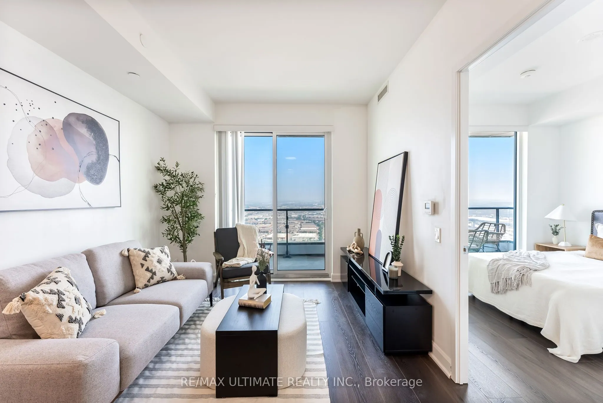 950 Portage Parkway, #4801
