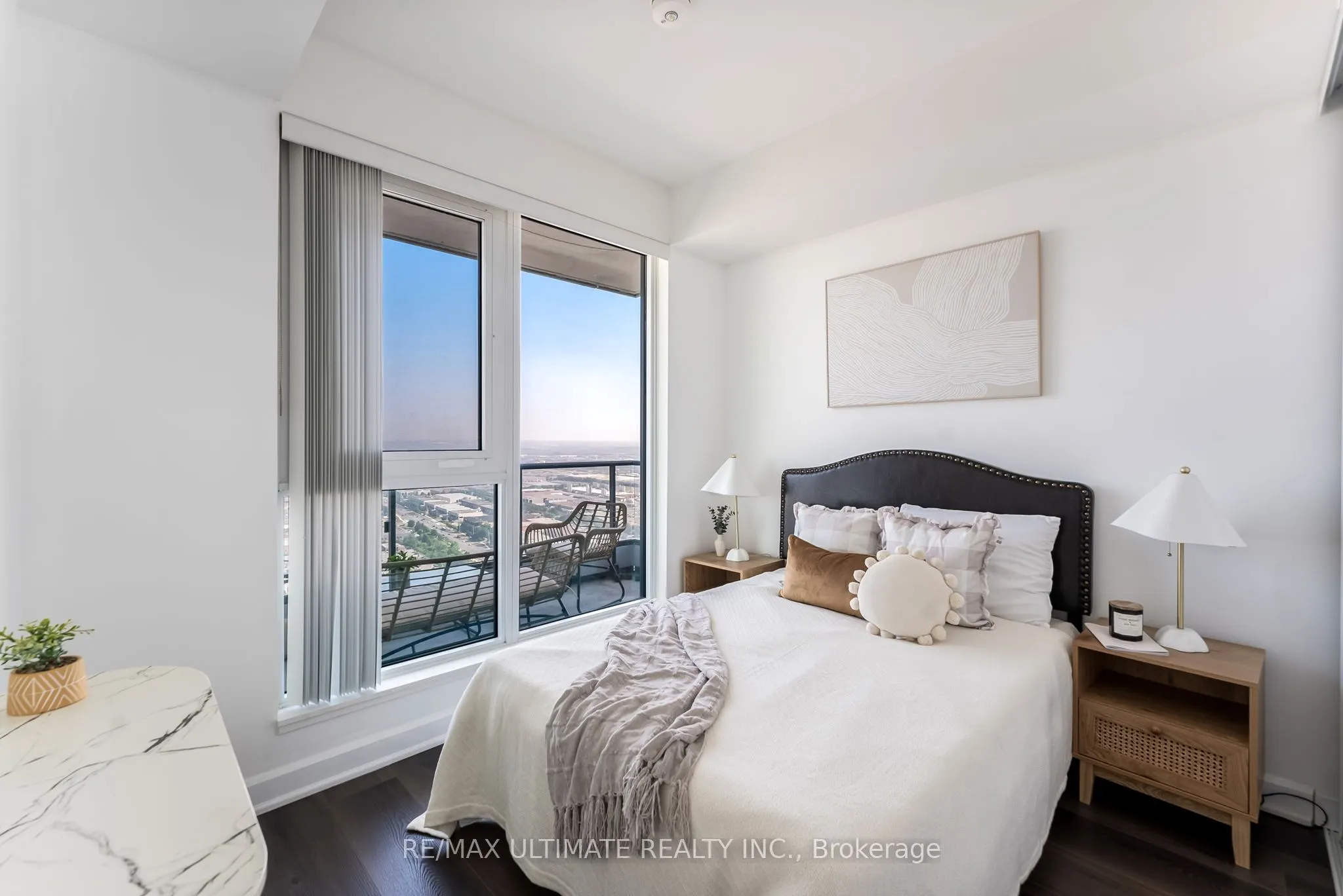 950 Portage Parkway, #4801