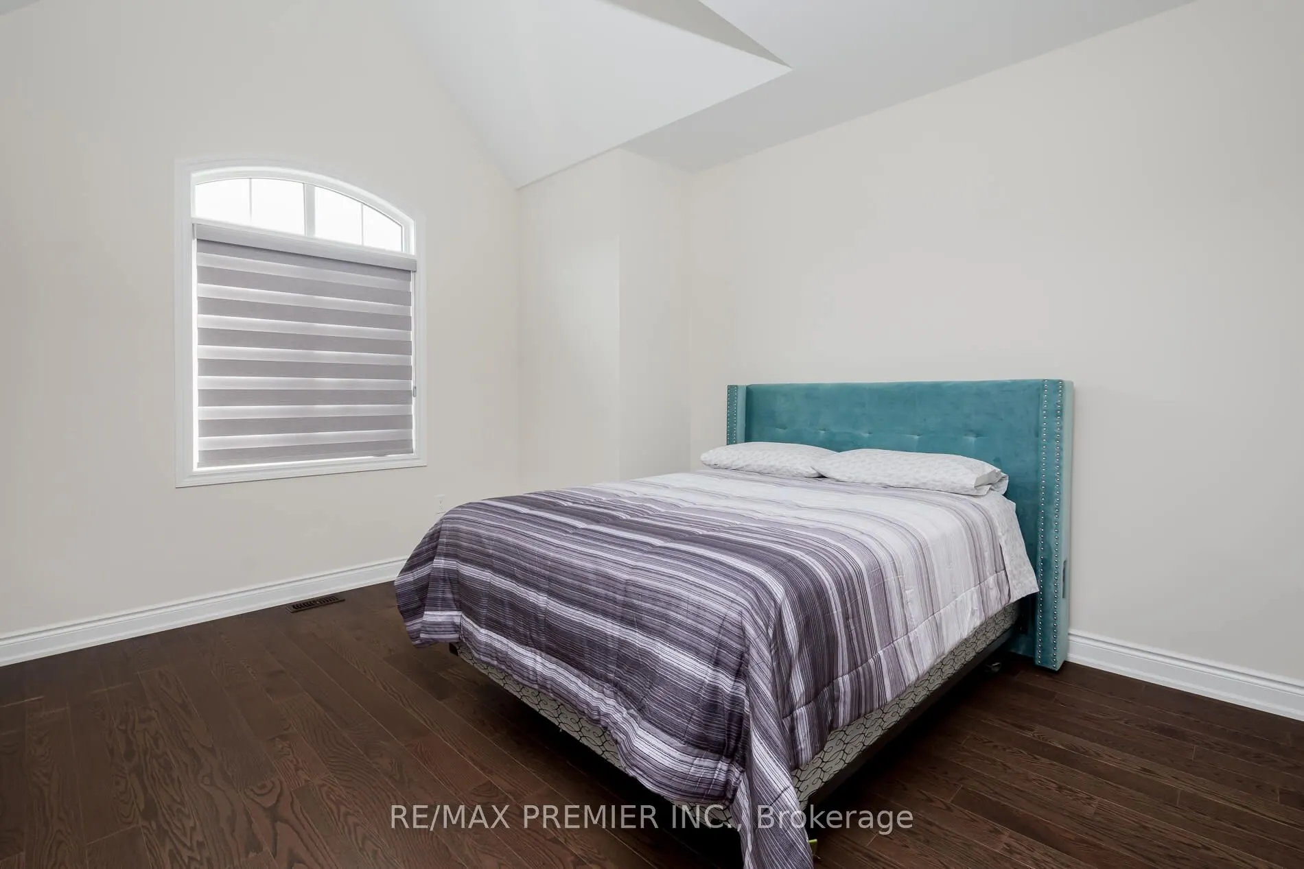 115 Rotondo Crescent