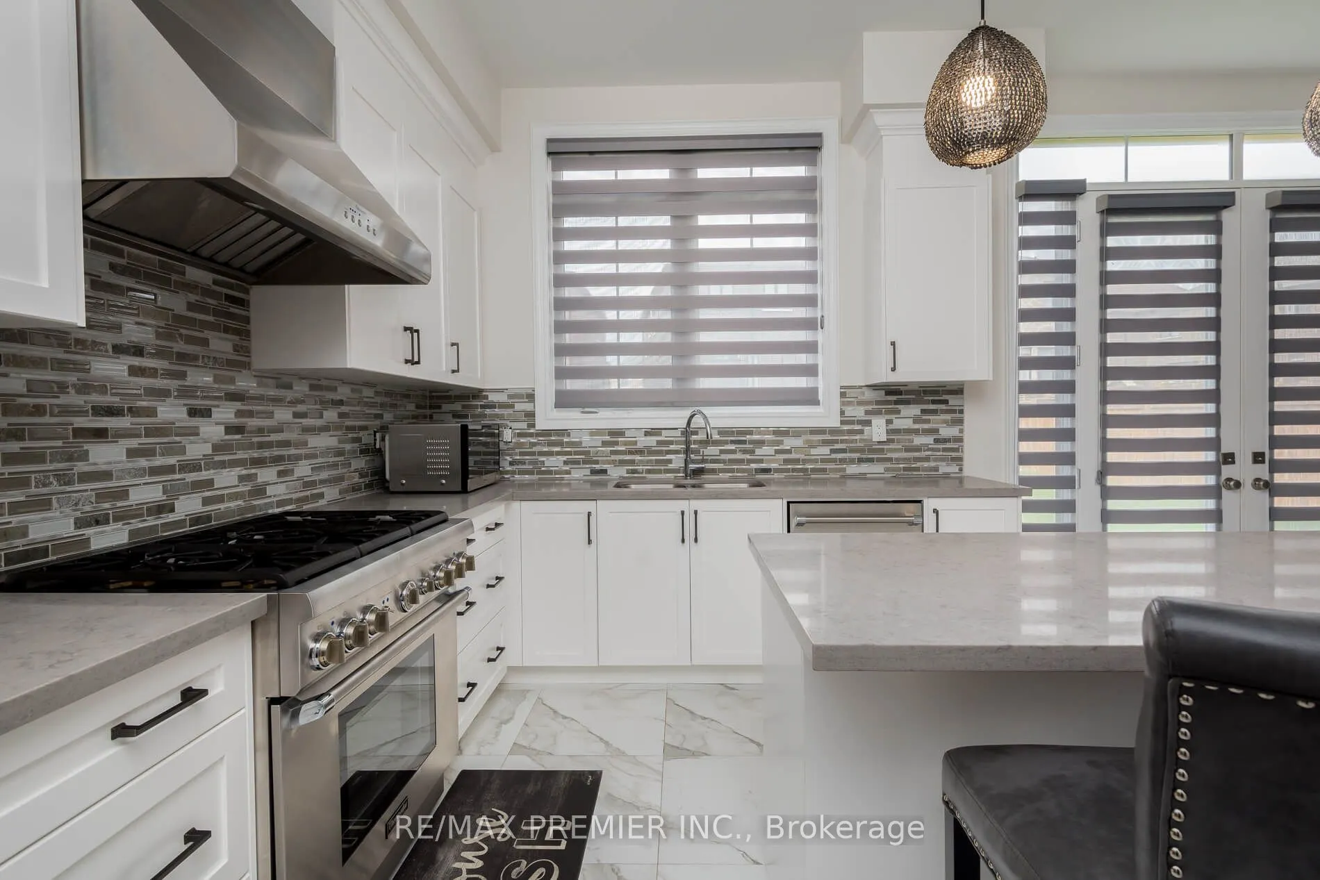 115 Rotondo Crescent