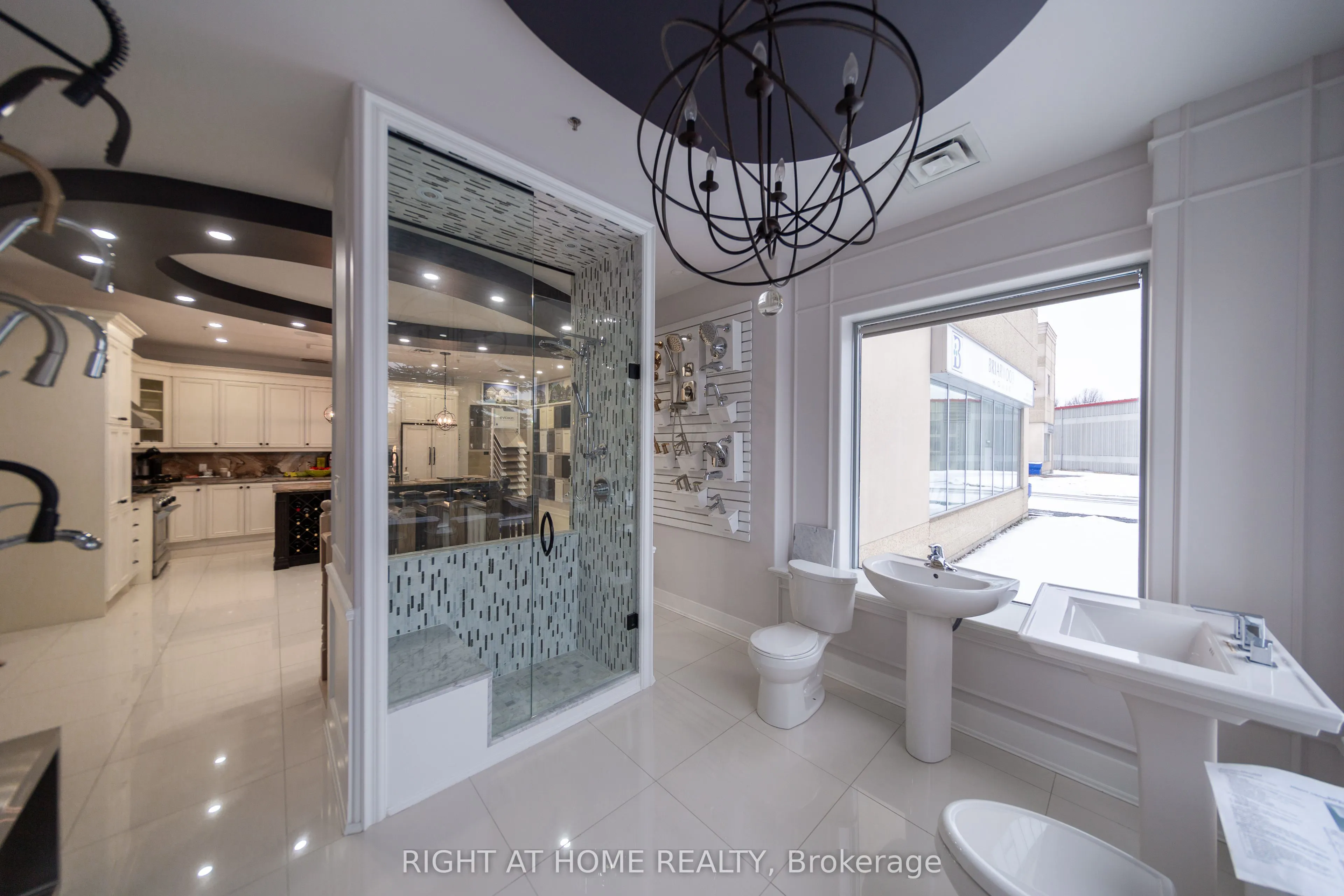636 Edward Avenue, #14