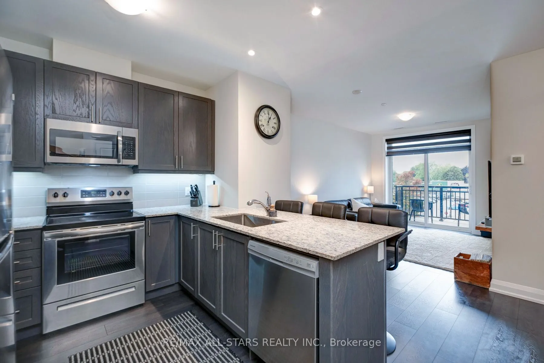 5917 Main Street, #309