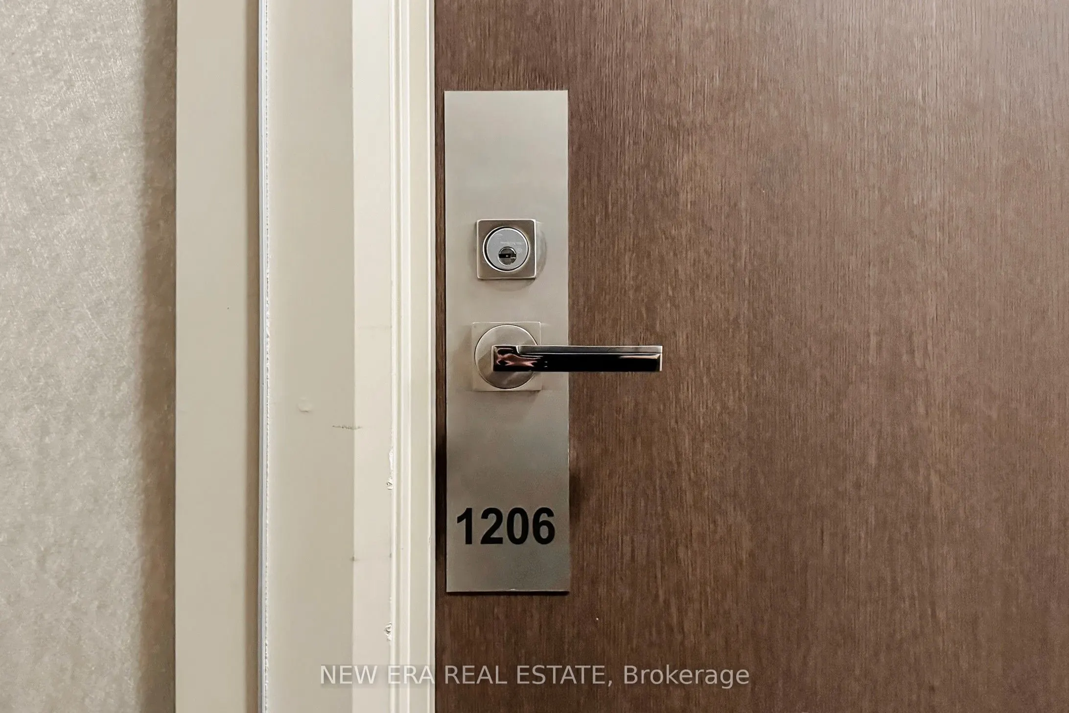75 North Park Road, #1206