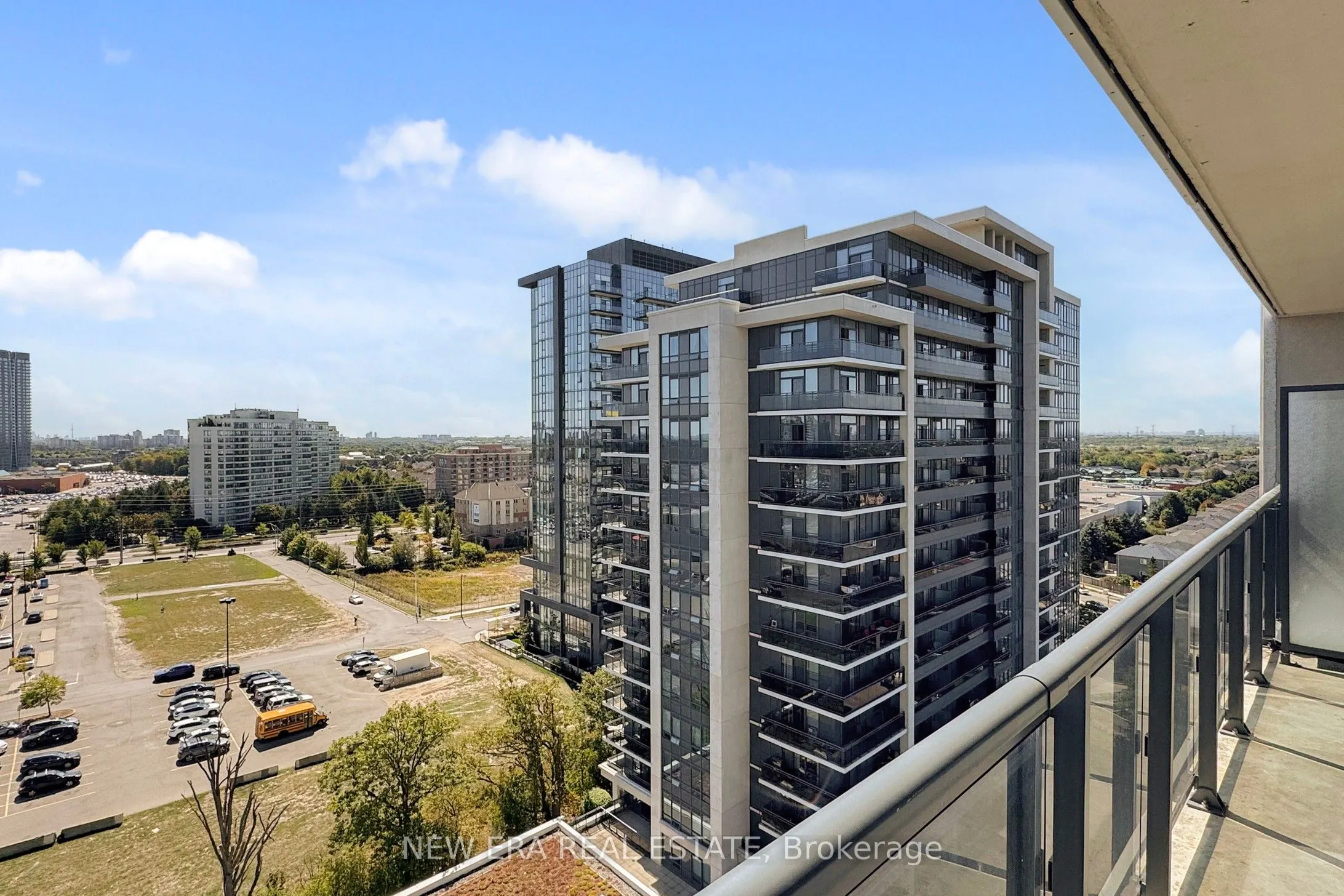 75 North Park Road, #1206