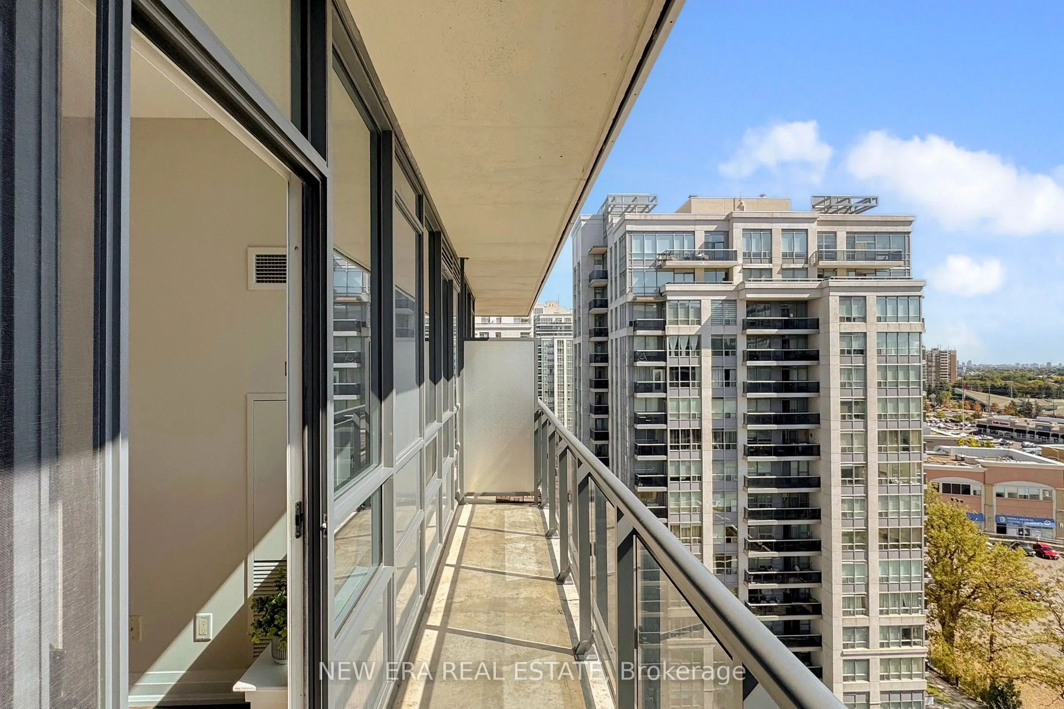 75 North Park Road, #1206